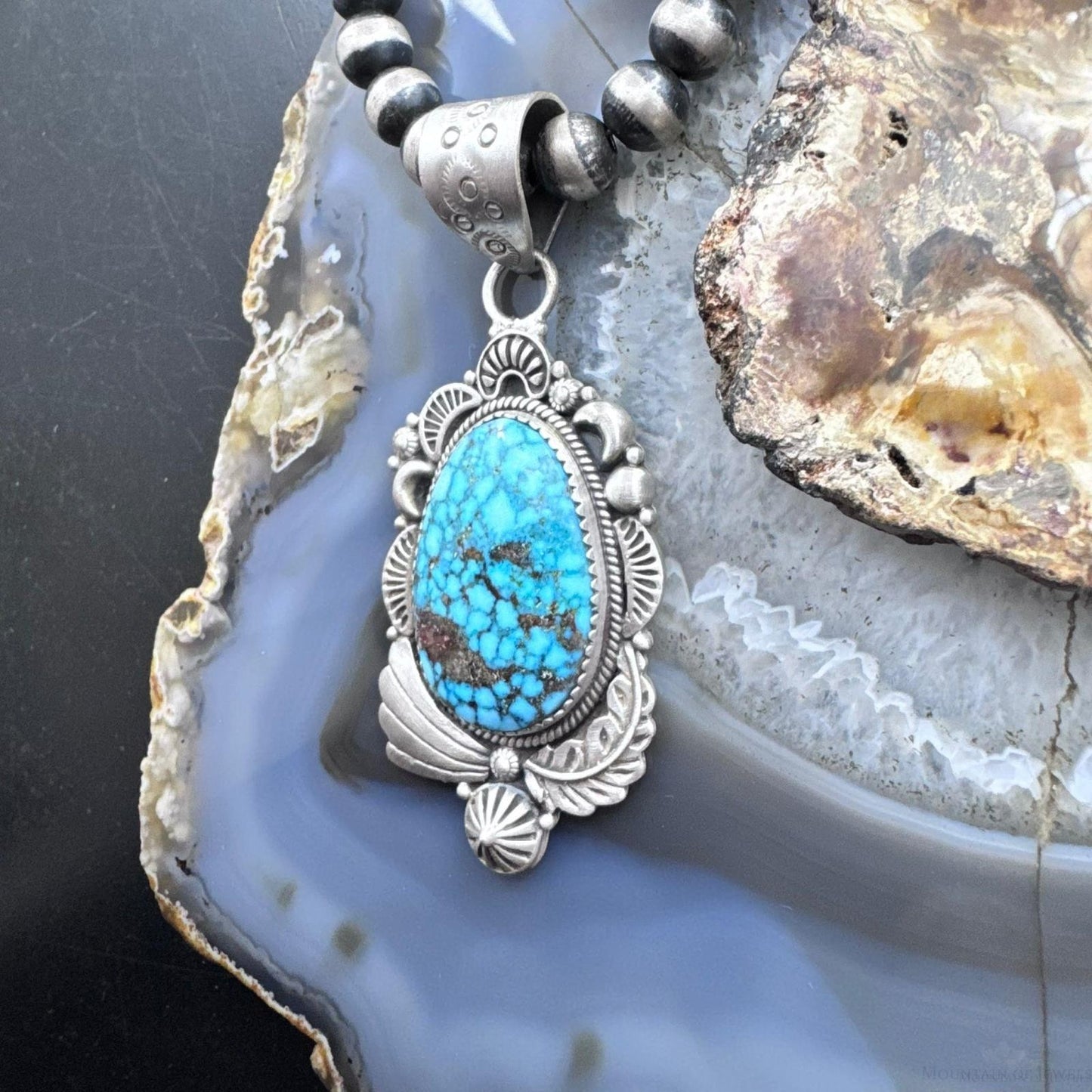 Sterling Silver Southwestern Style Large Egg-shape Kingman Turquoise Pendant For Women