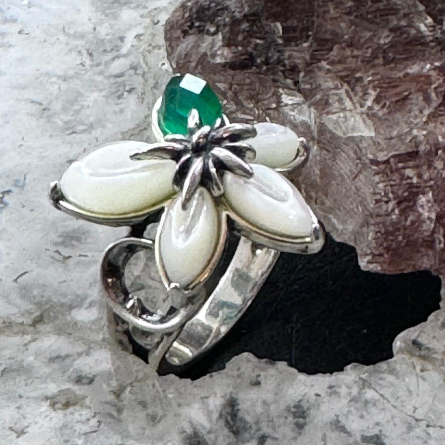 Carolyn Pollack Sterling Silver Moonstone & Emerald Decorated Flower Ring For Women