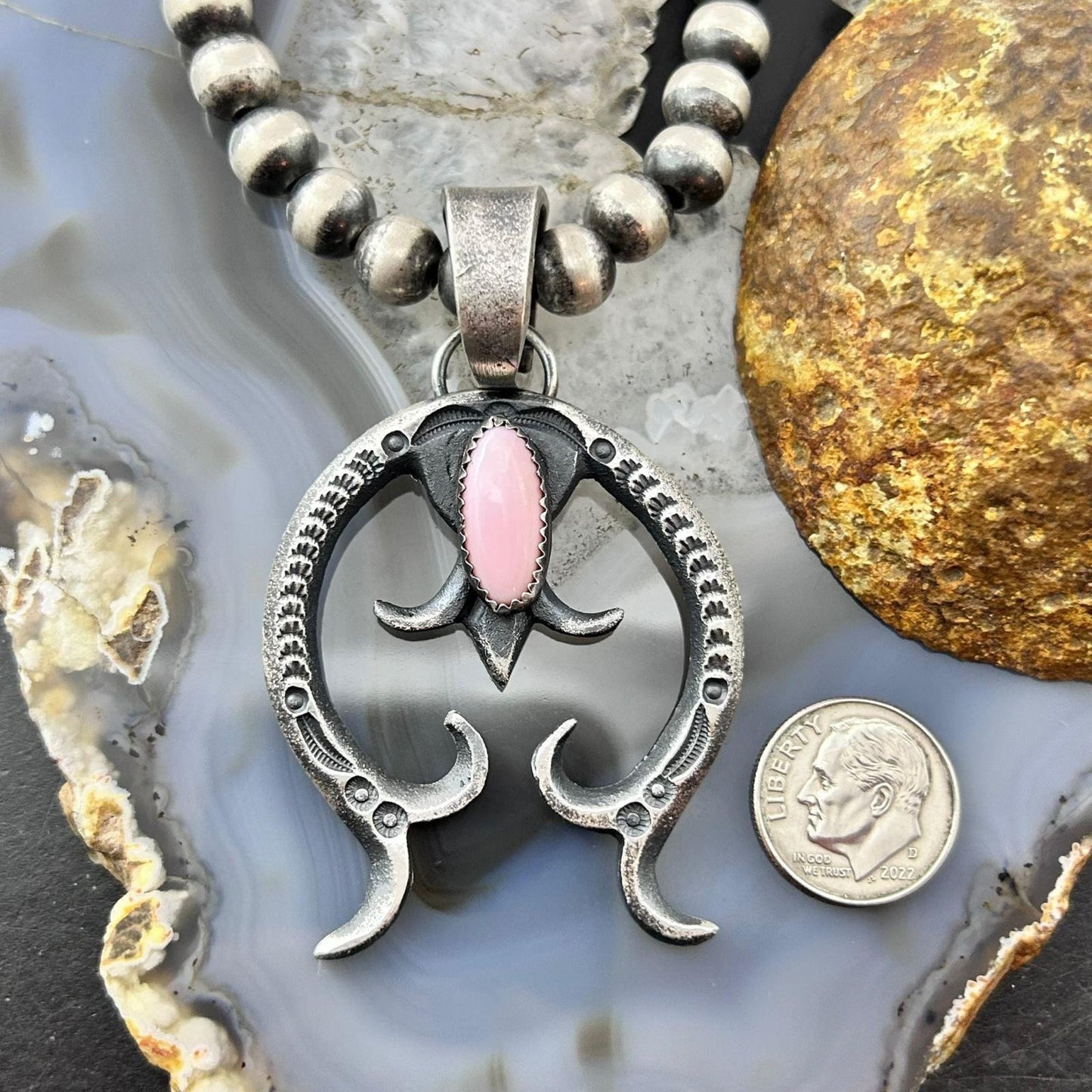 Eva & Linberg Billah Native American Sterling Silver Pink Conch Naja Pendant For Women