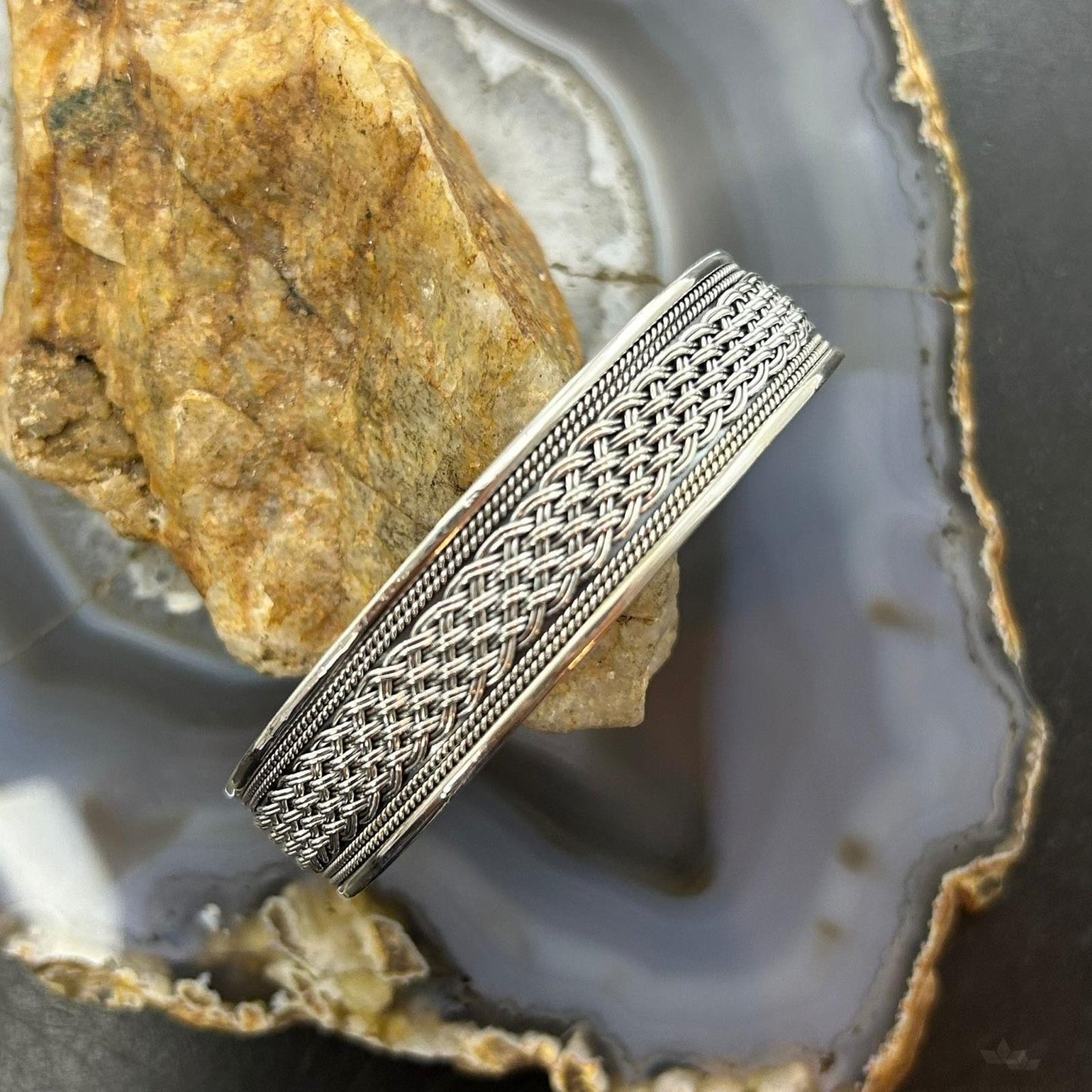 Sterling Silver Woven Flexible & Adjutable Decorated Fashion Bracelet For Women