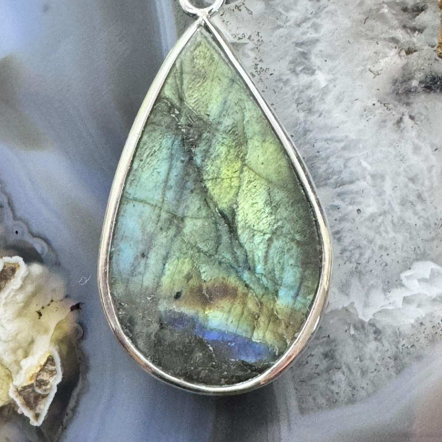 Sterling Silver Large Teardrop Abalone Double Sided Fashion Pendant For Women