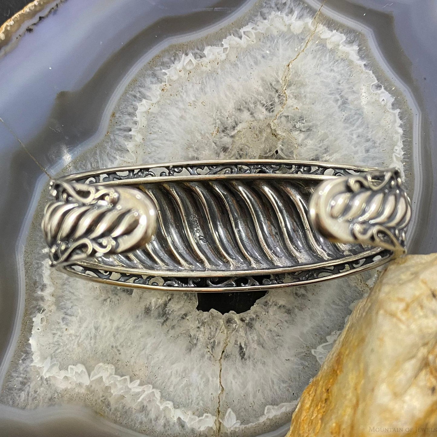 Carolyn Pollack Vintage Southwestern Style Sterling Silver Decorated Bracelet