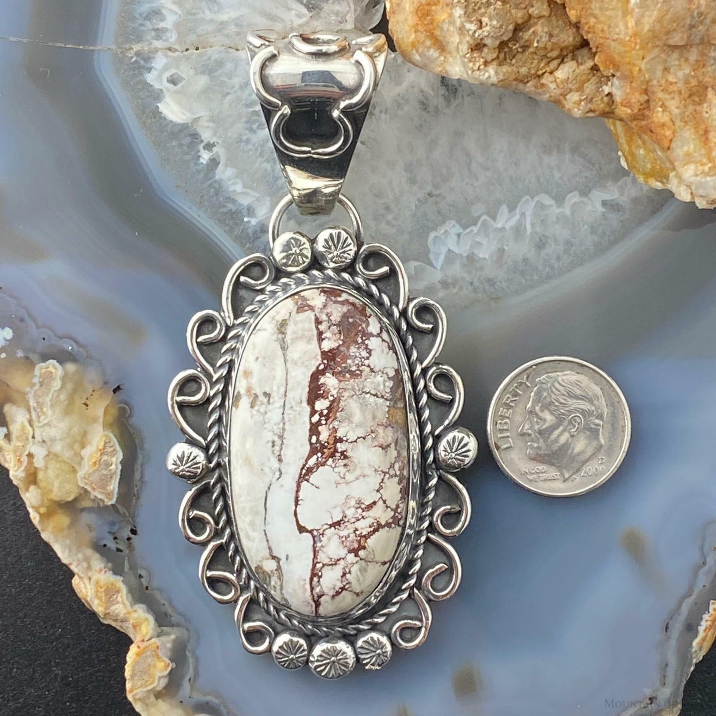 Gilbert Nez Native American Sterling Silver Oval Wild Horse Unisex Pendant Necklace