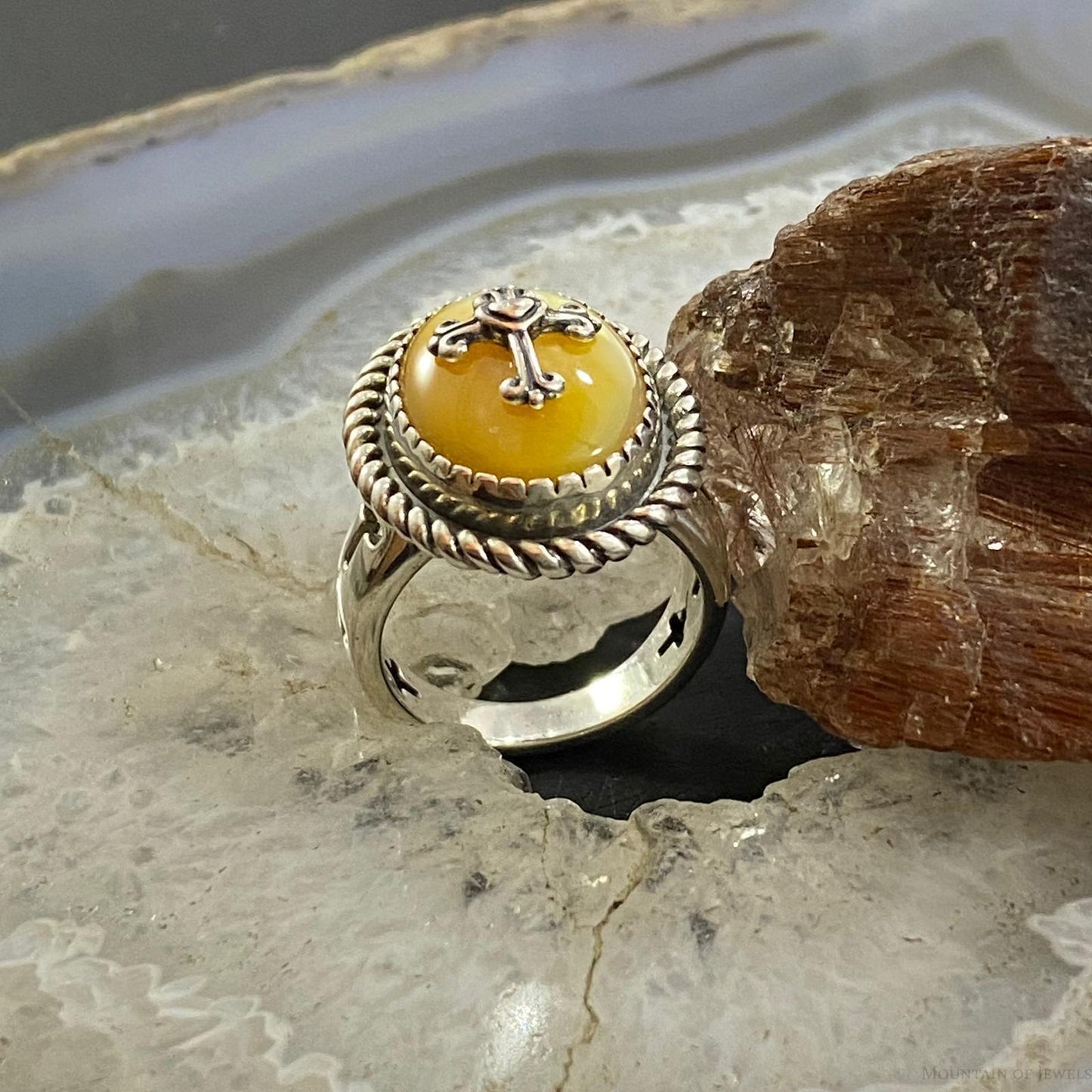 Carolyn Pollack Southwestern Style Sterling Silver Oval Gold Mother of Pearl Cross Ring Size 5 & 7.5 For Women