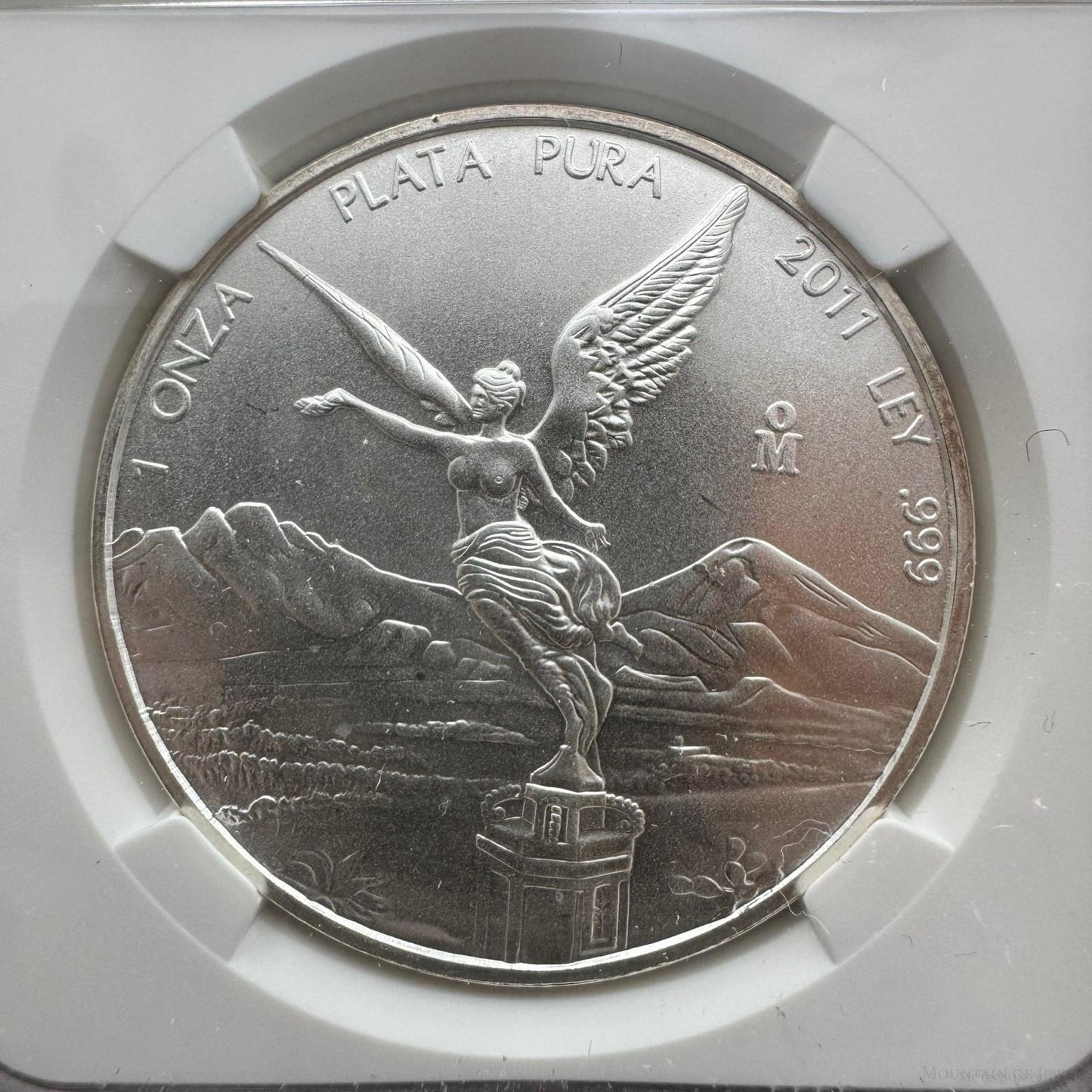 2011 Mexico One Ounce Libertad .999 Fine Silver NGC MS68 #2943174-019