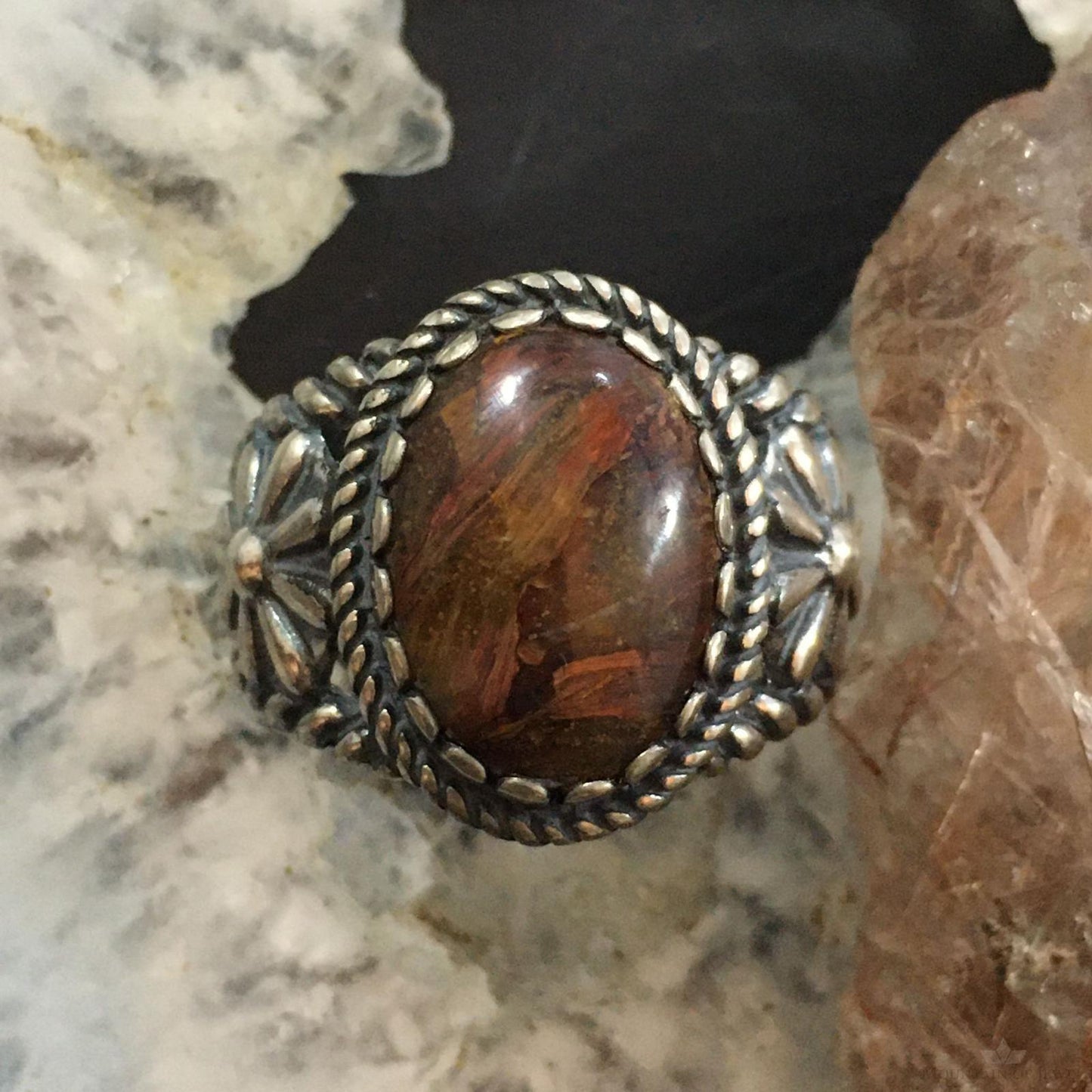 Carolyn Pollack Vintage Southwestern Style Sterling Oval Brown Agate Decorated Ring For Women