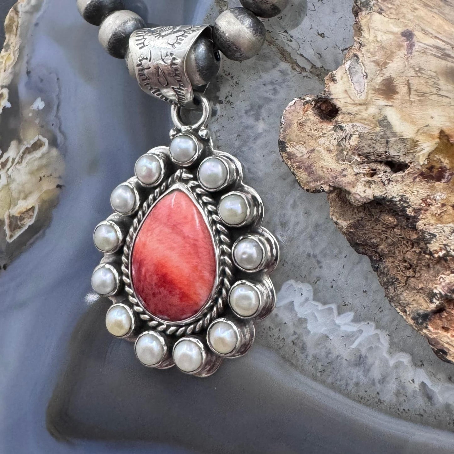 Native American Sterling Silver Teardrop Spiny Oyster w/Pearls Pendant For Women