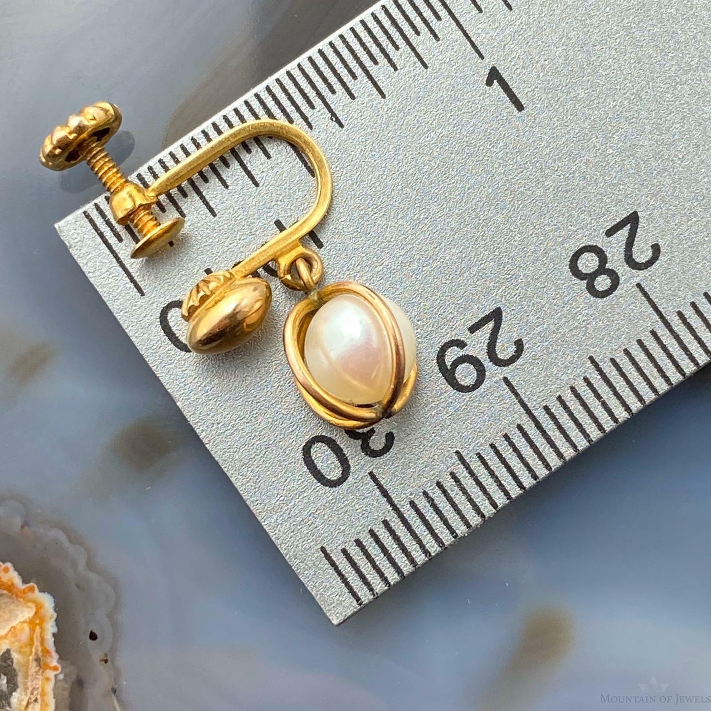 14K Yellow Gold Screw Back Pearl Stud Earrings For Women