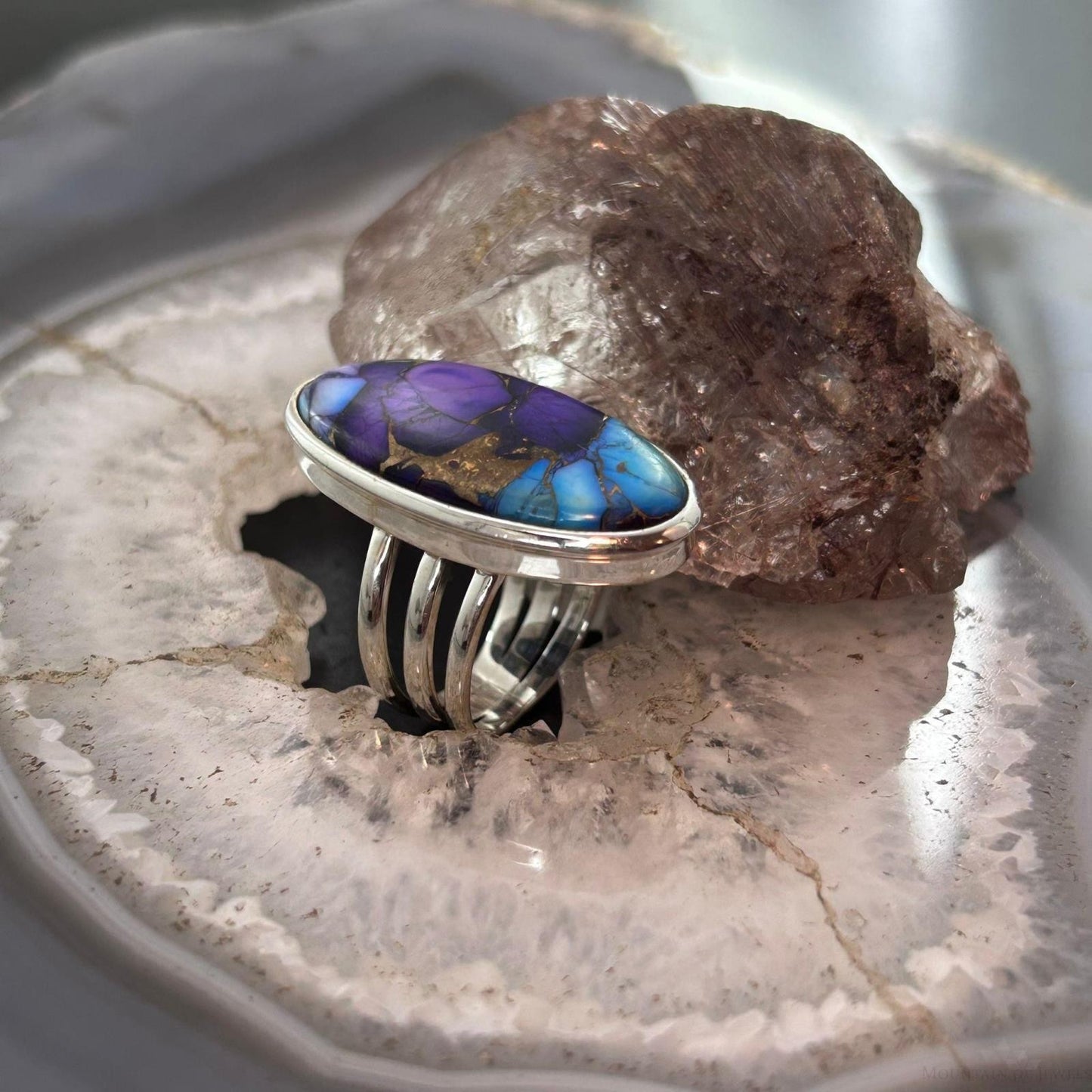 Sterling Silver Southwestern Style Oval Purple Mohave Turquoise Ring Size 7 For Women