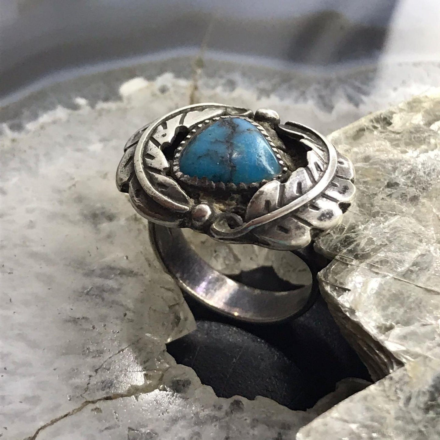 Vintage Native American Silver Natural Turquoise Floral Ring Size 6.5 For Women