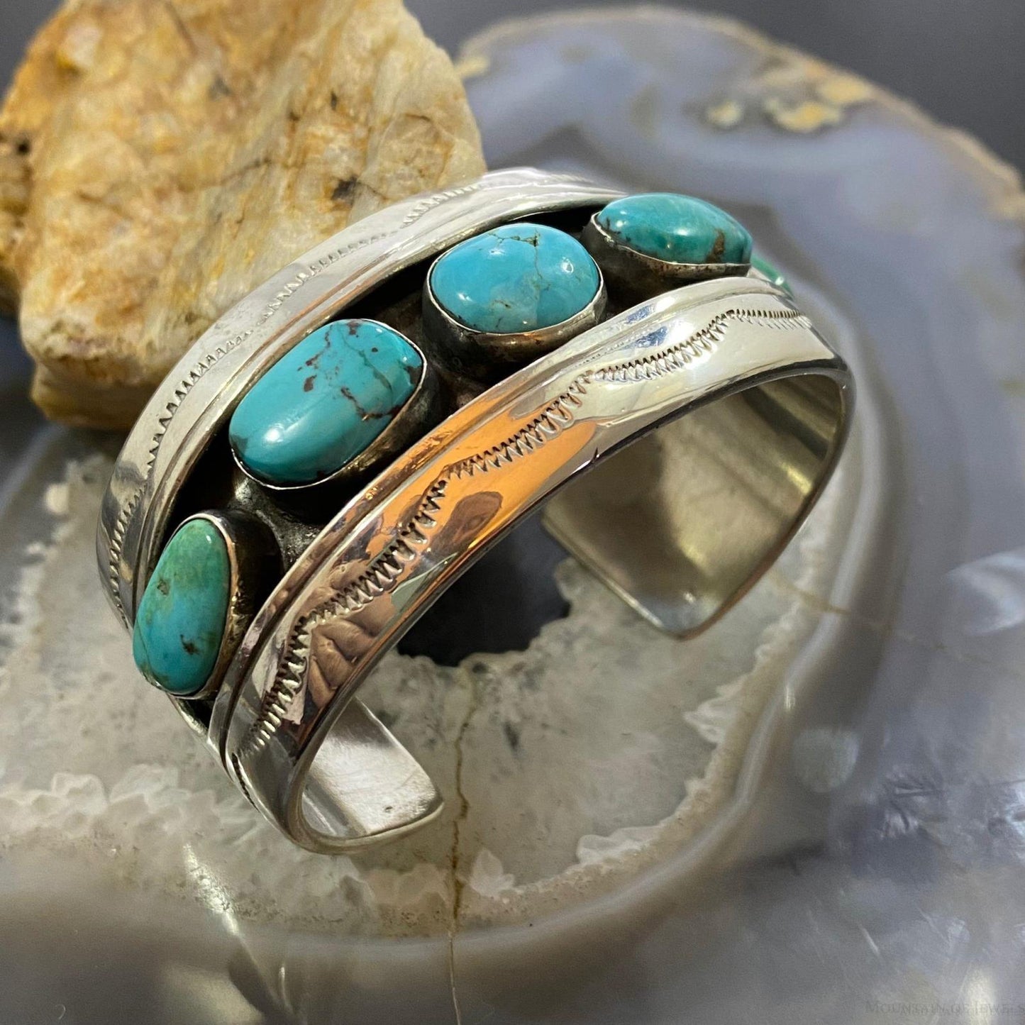 Vintage Native American Silver 5 Kingman Turquoise Shadow Box Bracelet For Women