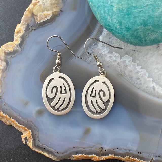 Native American Silver Oval Hand Symbol Dangle Earrings For Women