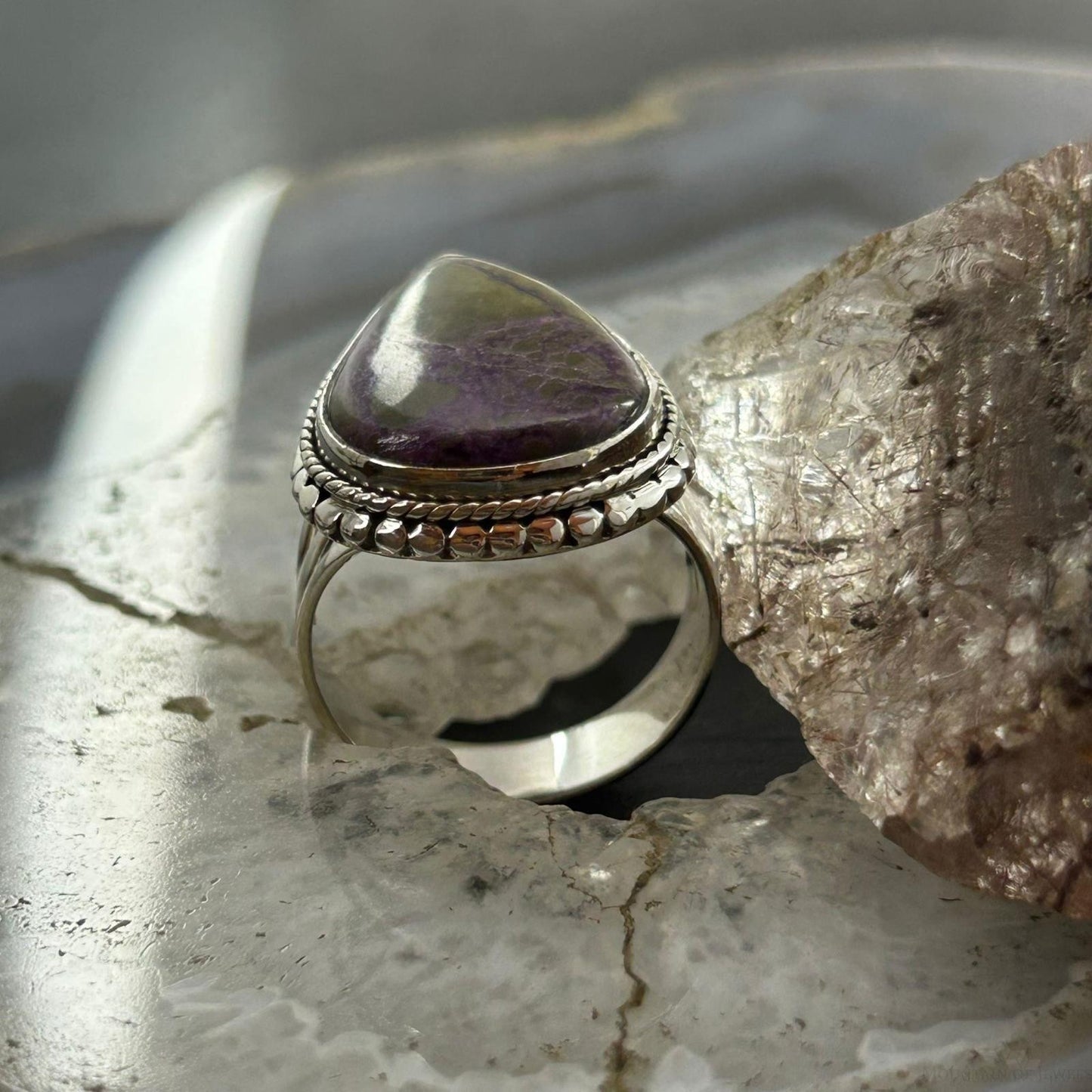 Sterling Silver Southwestern Style Teardrop Stichtite Decorated Ring Size 10.25 For Women