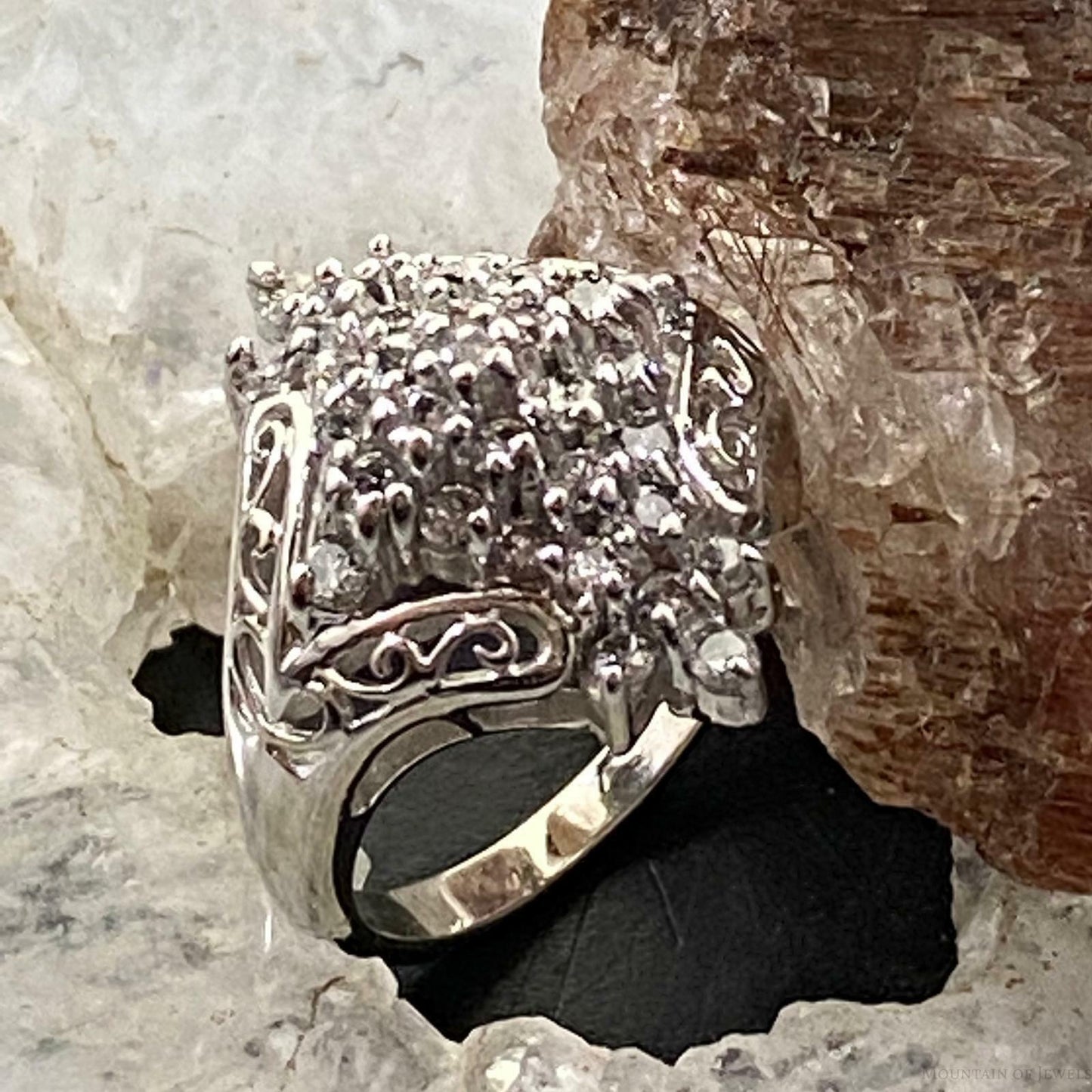 Vintage 10K White Gold Cluster Diamonds Ring Size 5.25 For Women