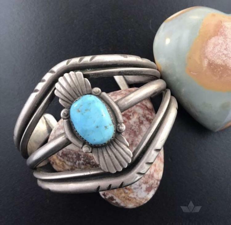 Silver Native American Heavy Turquoise Split Shank Unisex Bracelet Cuff