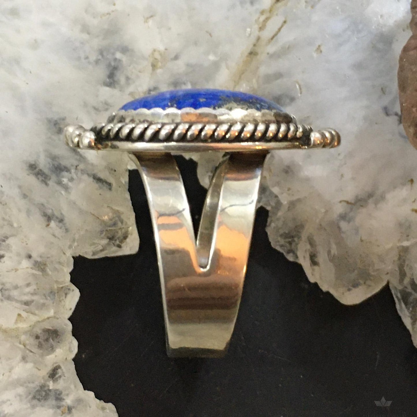 Carolyn Pollack Southwestern Style Sterling Silver Oval Denim Lapis Decorated Ring For Women