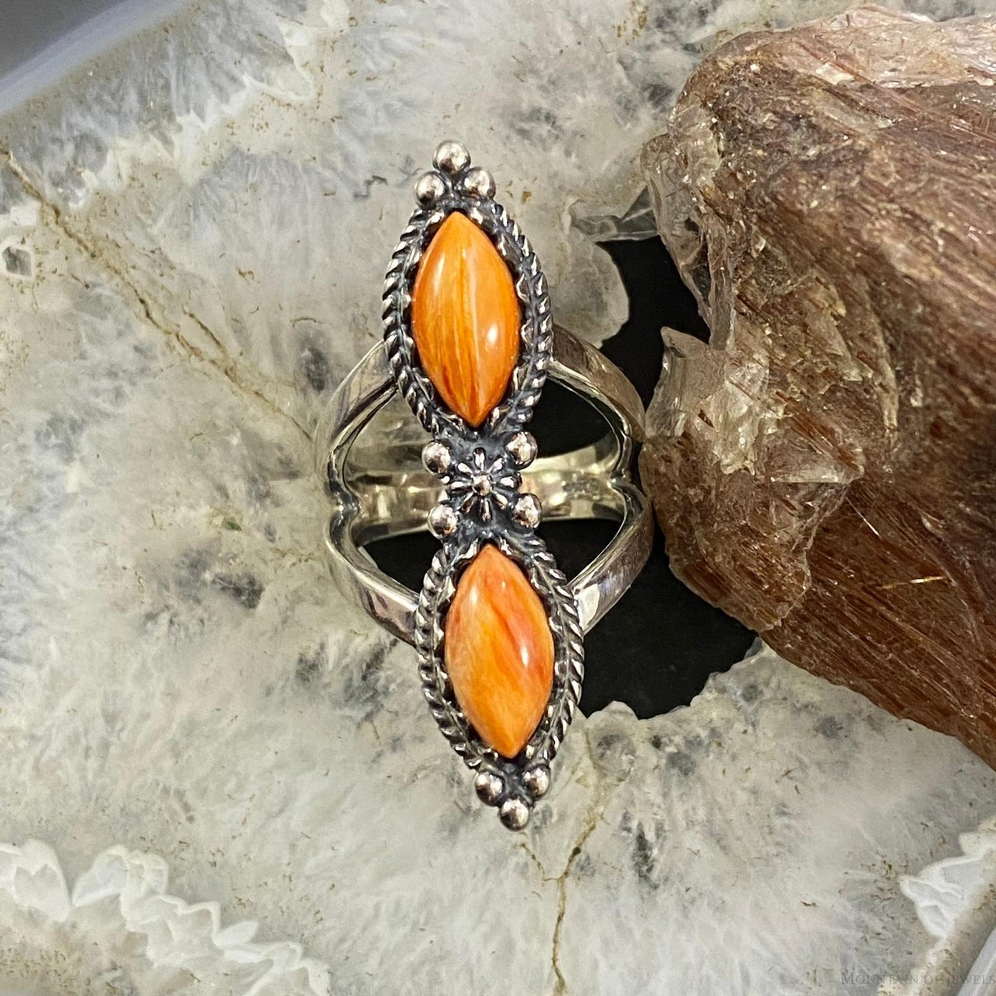Carolyn Pollack Sterling 2 Marquise Spiny Oyster Decorated Ring Sizes 5.25 and 6 For Women