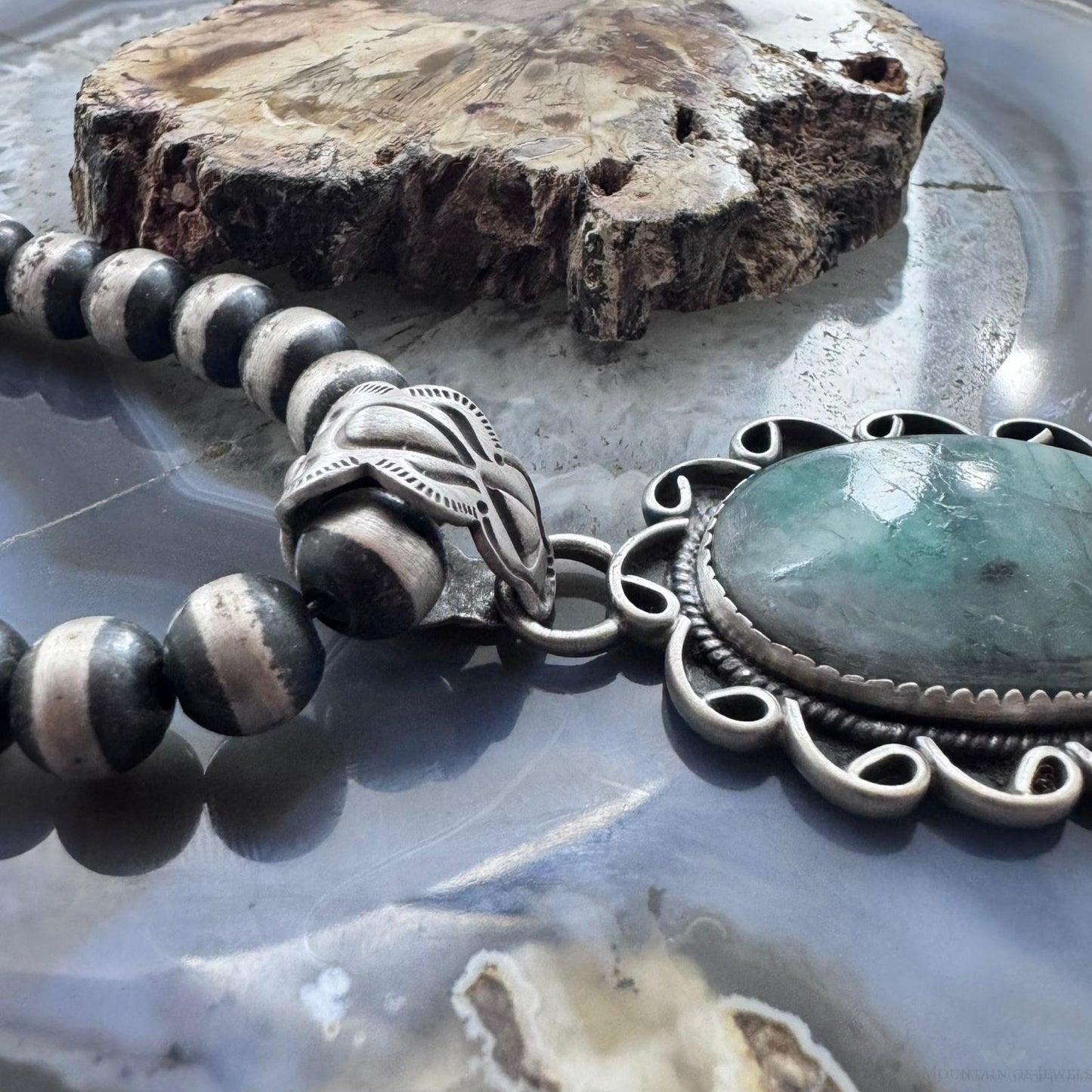 Sterling Silver Southwestern Style Oval Emerald Decorated Pendant For Women