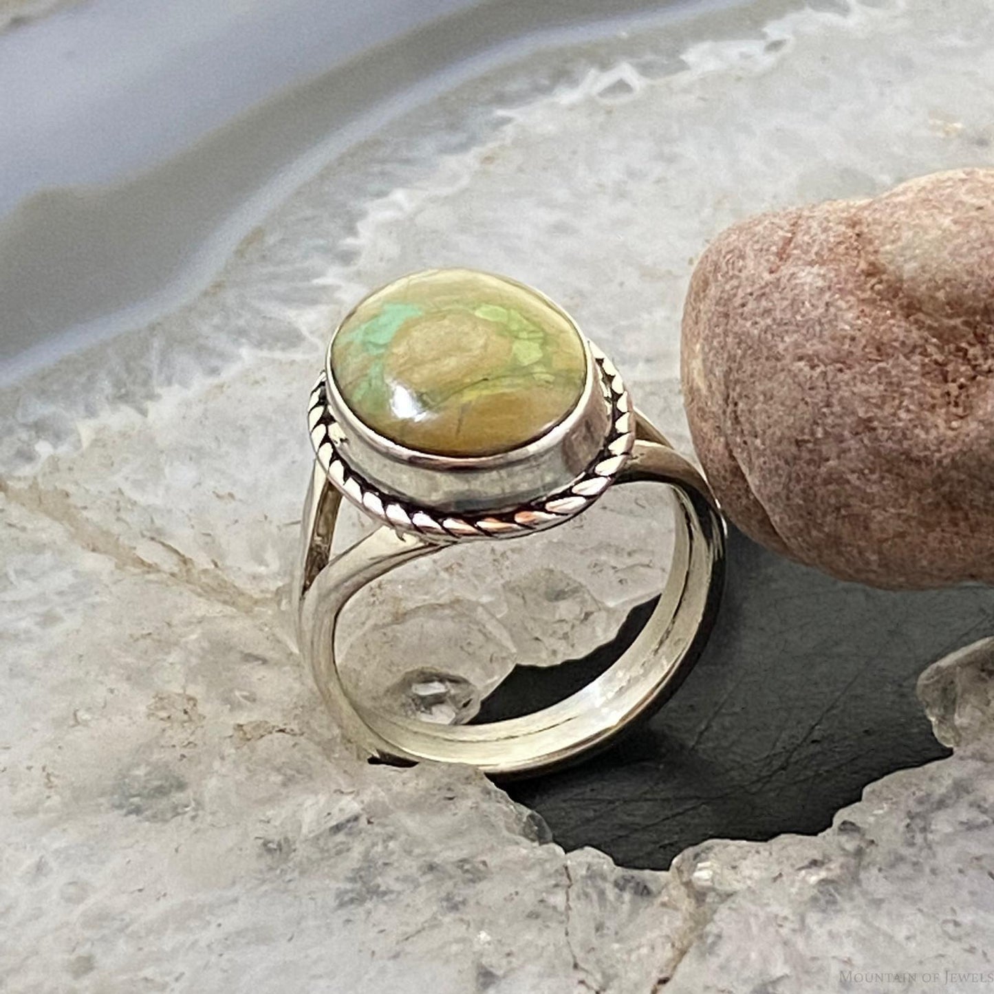 Native American Sterling Silver Oval Ribbon Turquoise Ring Size 6.5 For Women