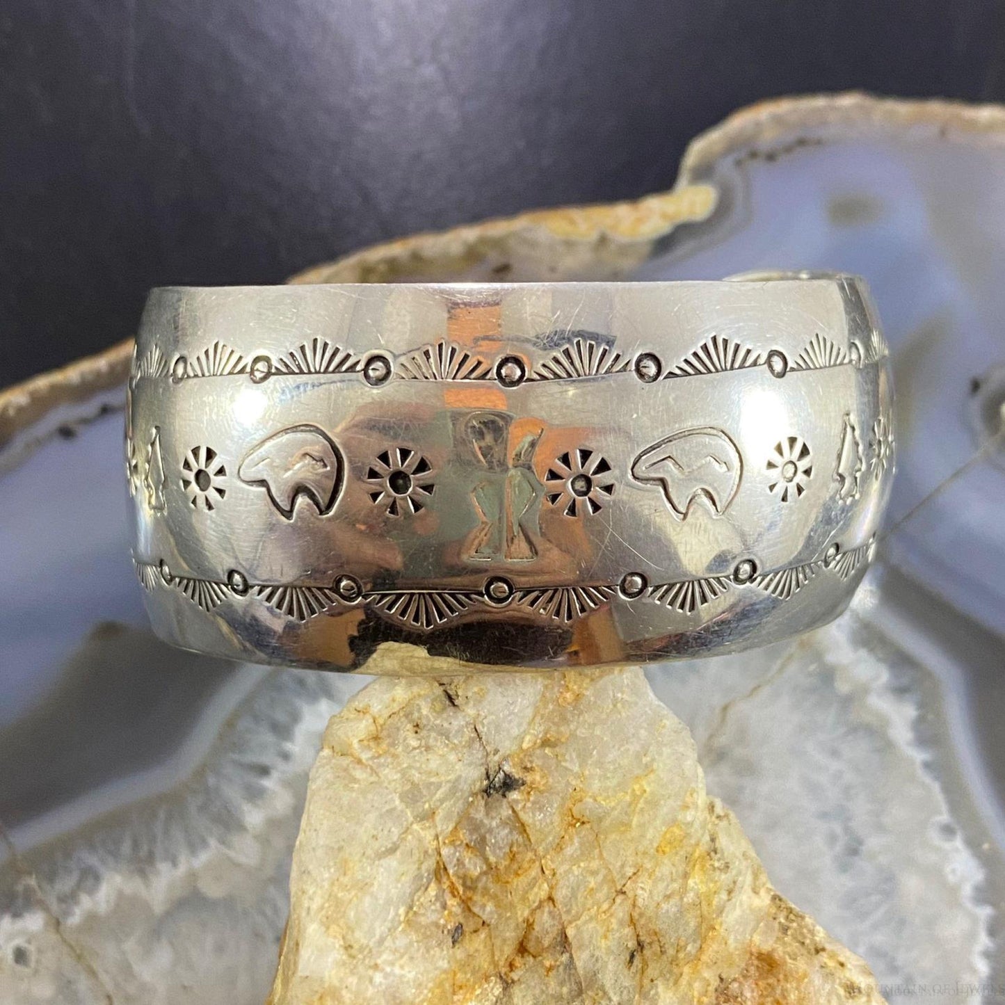 Vintage Native American Sterling Silver Stamped Fetish Bears Bracelet For Women