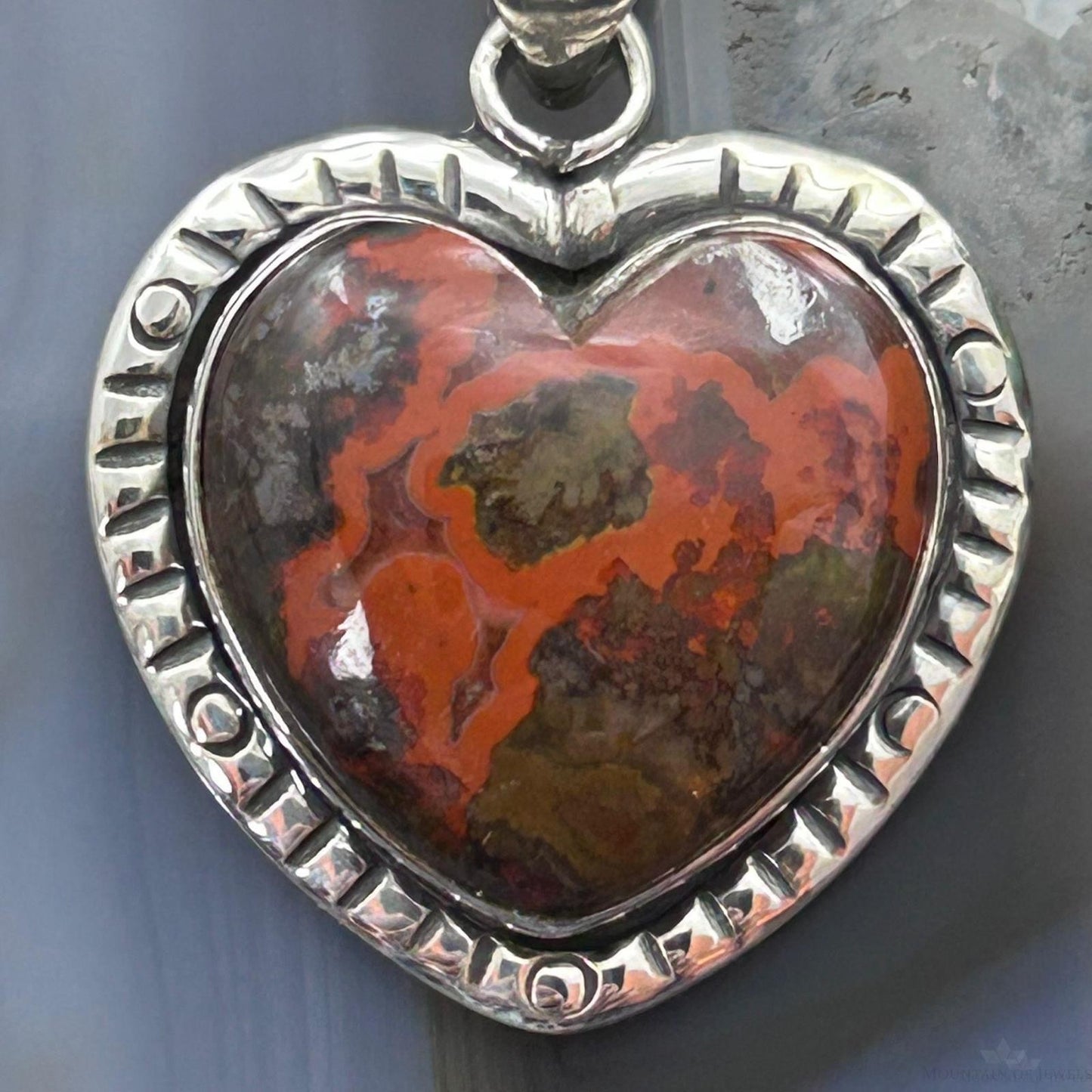 Sterling Silver Southwestern Style Seam Agate Decorated Heart Pendant For Women