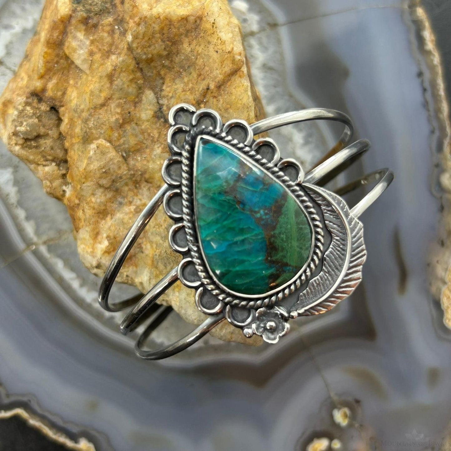 Sterling Silver Southwestern Style Large Teardrop Shattuckite Bracelet For Women #1