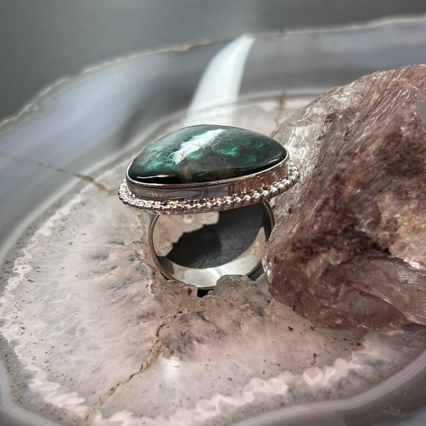 Sterling Silver Southwestern Style Wide Triangle Malachite Ring Size 9 For Women