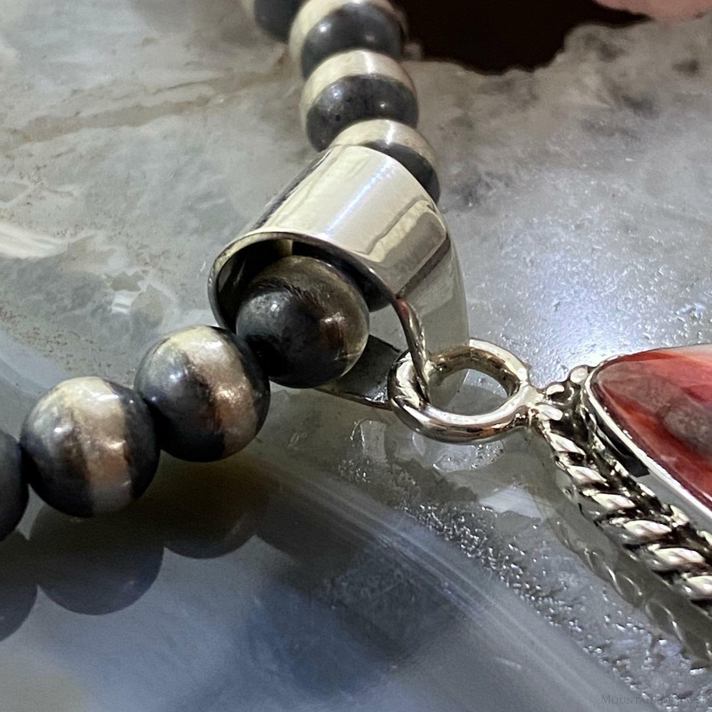 Native American Sterling Silver Teardrop Spiny Oyster Unisex Pendant