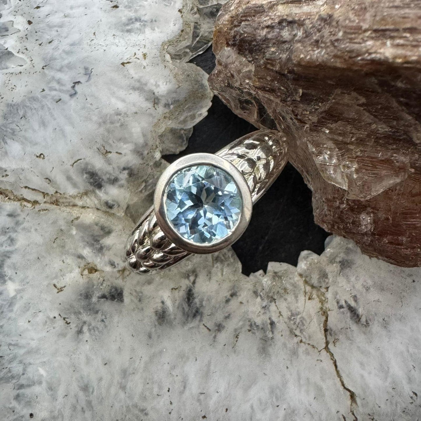 Carolyn Pollack Sterling Silver Blue Topaz Decorated Shank Ring For Women