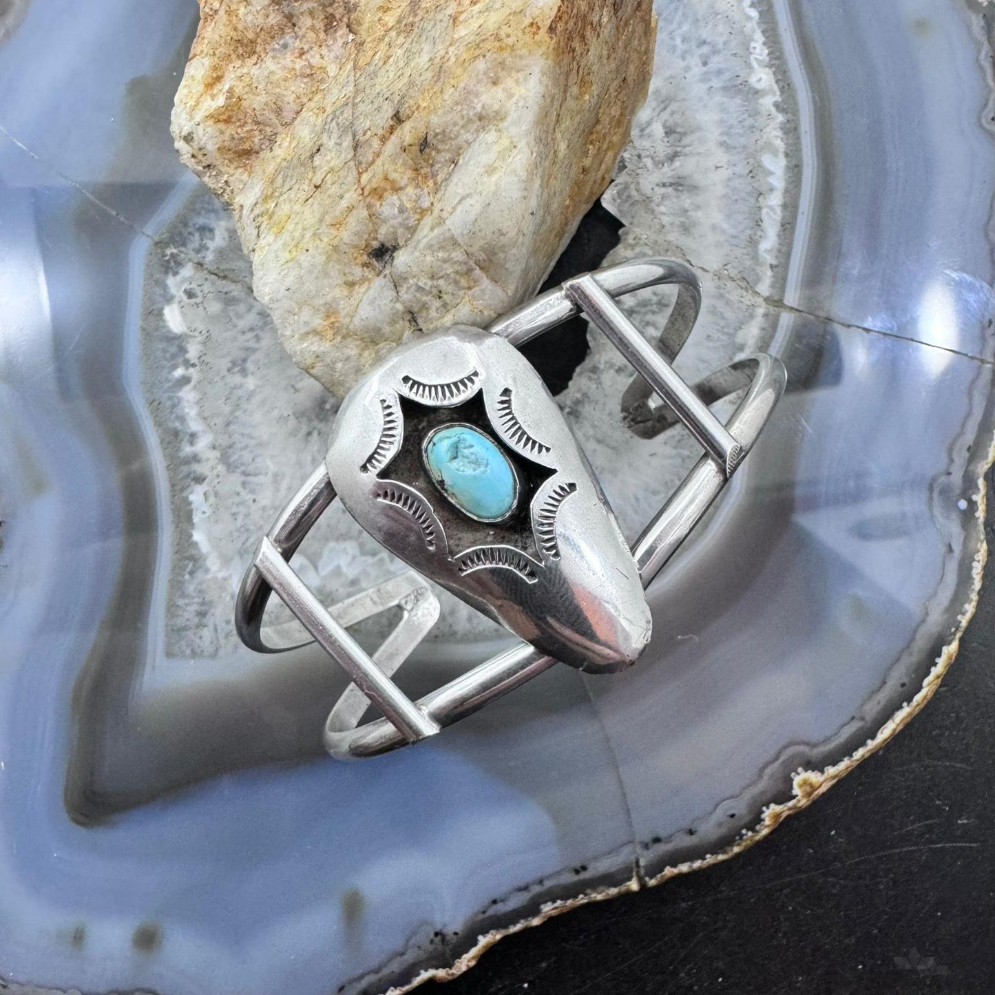 Vintage Native American Silver Oval Turquoise Shadow Box Split Shank Bracelet For Women