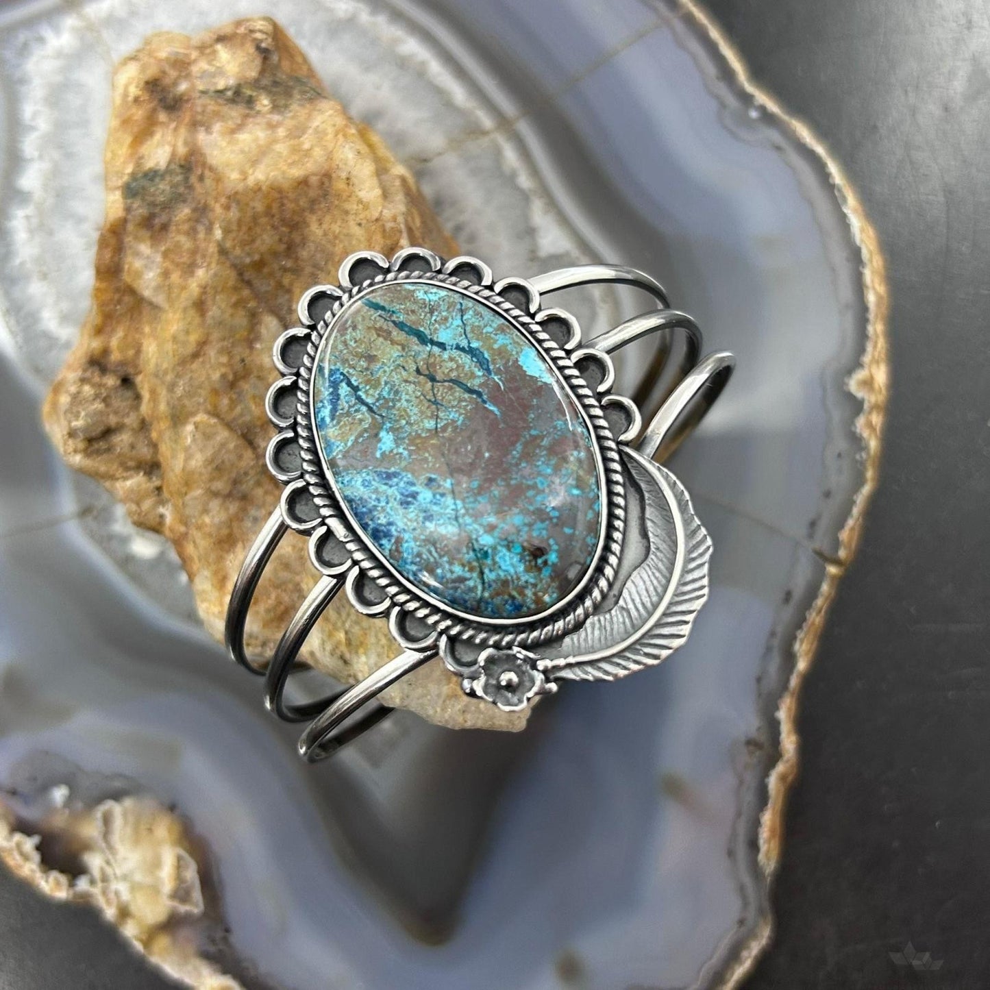 Sterling Silver Southwestern Style Large Oval Shattuckite Bracelet For Women