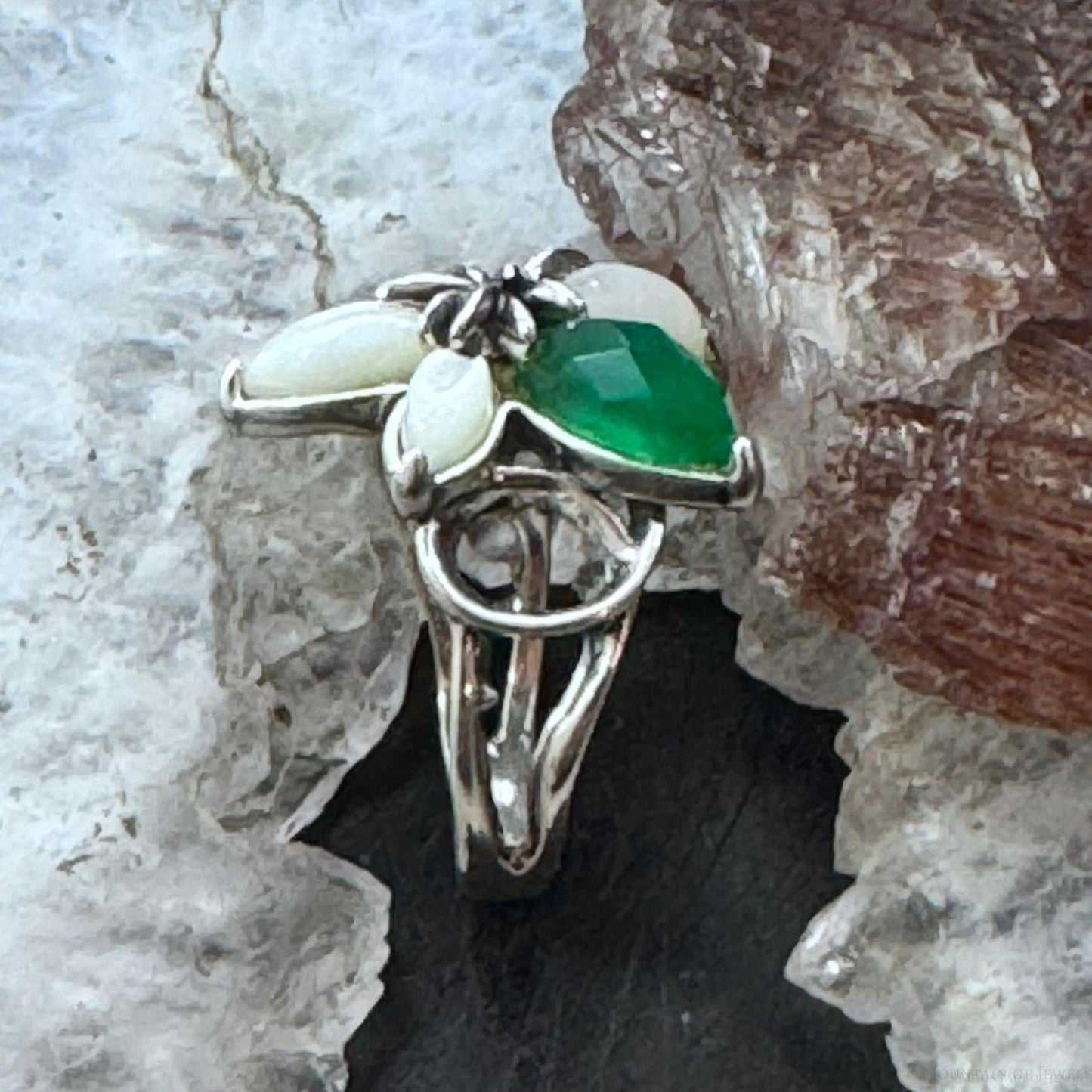 Carolyn Pollack Sterling Silver Moonstone & Emerald Decorated Flower Ring For Women
