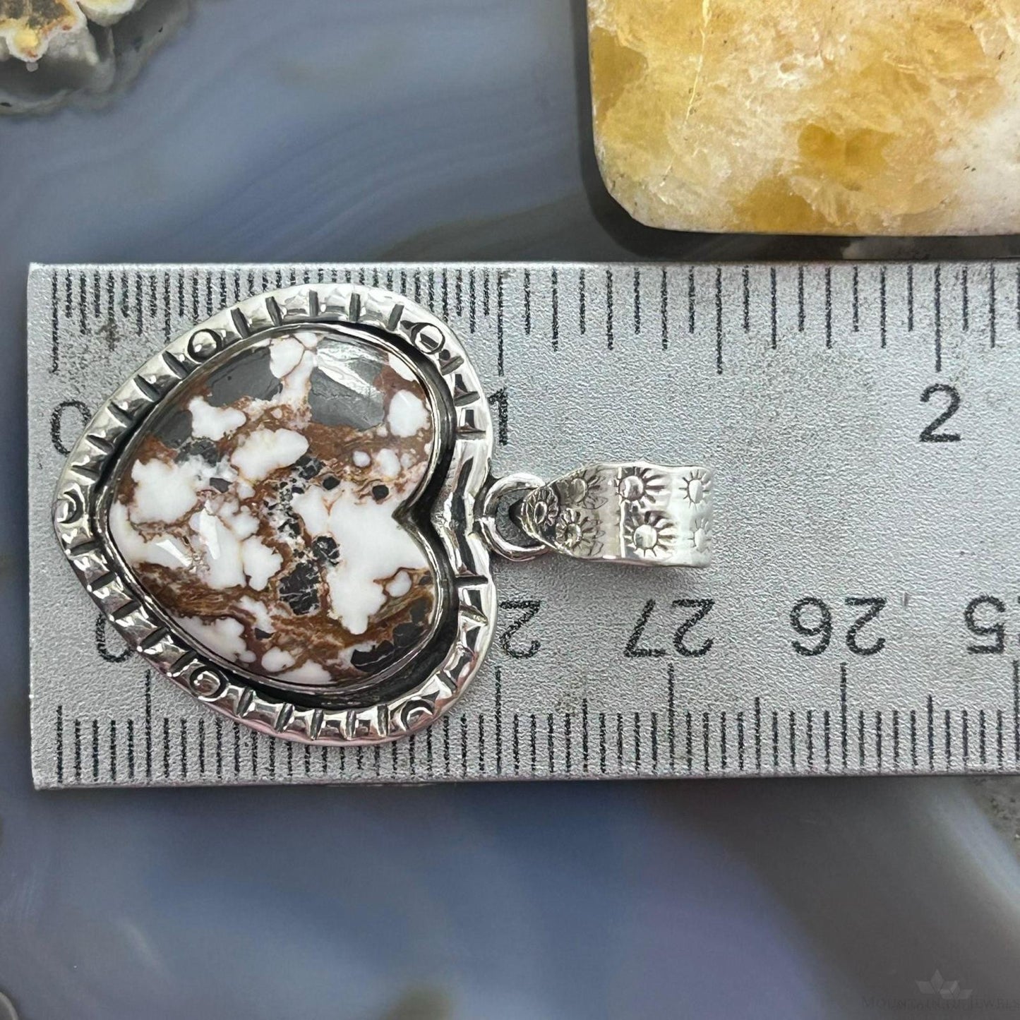 Sterling Silver Southwestern Style Wild Horse Heart Decorated Pendant For Women