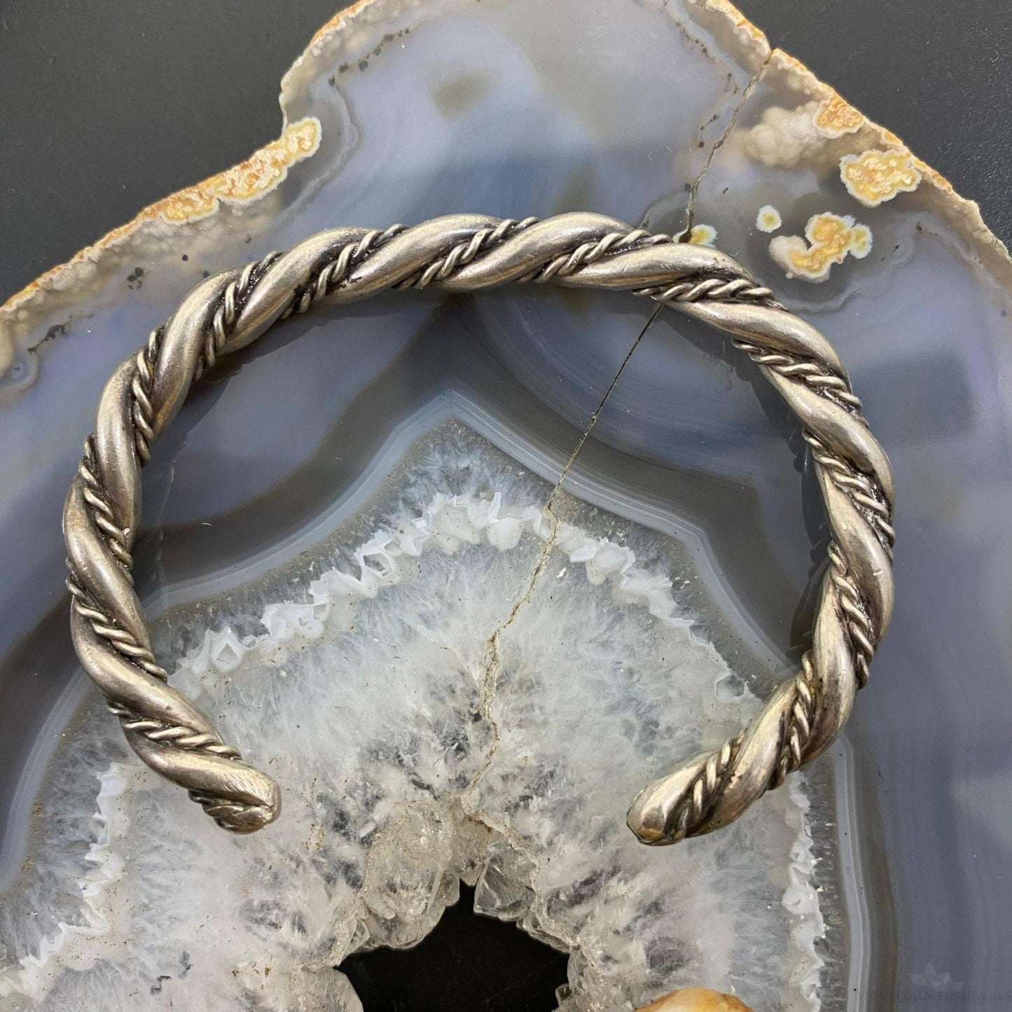 Vintage Native American Silver Thick Gauge Rope Stackable Bracelet For Women