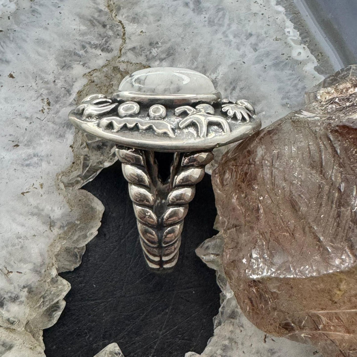 Carolyn Pollack Sterling Silver White Buffalo Petroglyph Ring Size 9 For Women