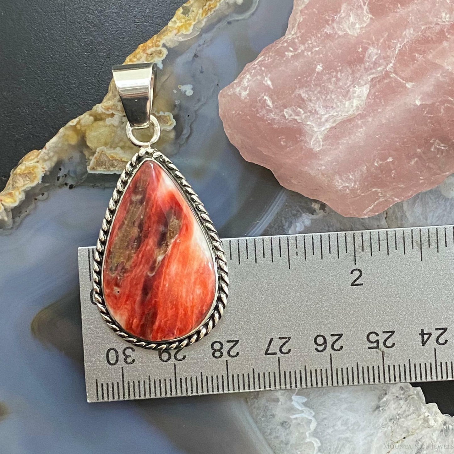 Native American Sterling Silver Teardrop Spiny Oyster Unisex Pendant