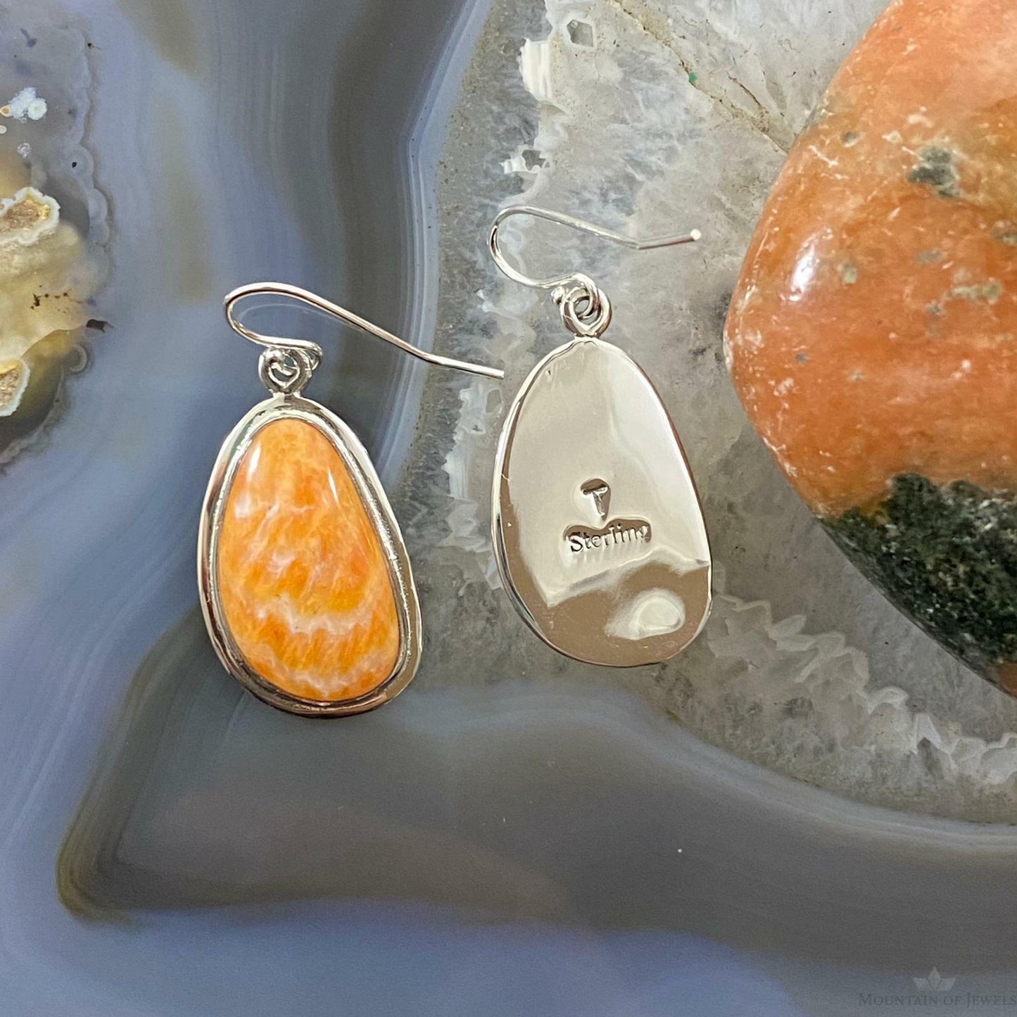 Native American Sterling Silver Spiny Oyster Dangle Earrings For Women