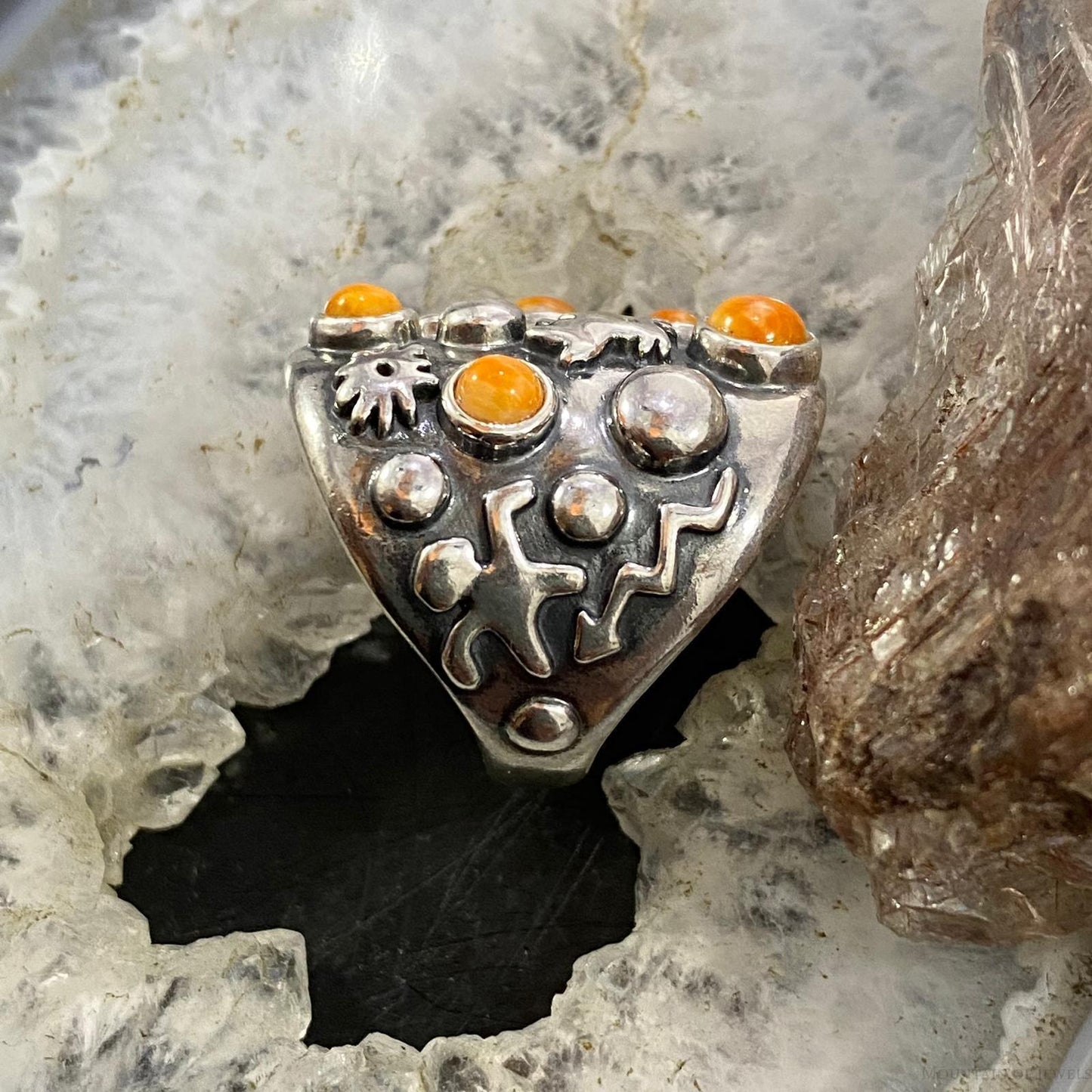 Carolyn Pollack Southwestern Style Sterling Silver 5 Orange Spiny Oyster Petroglyph Ring For Women