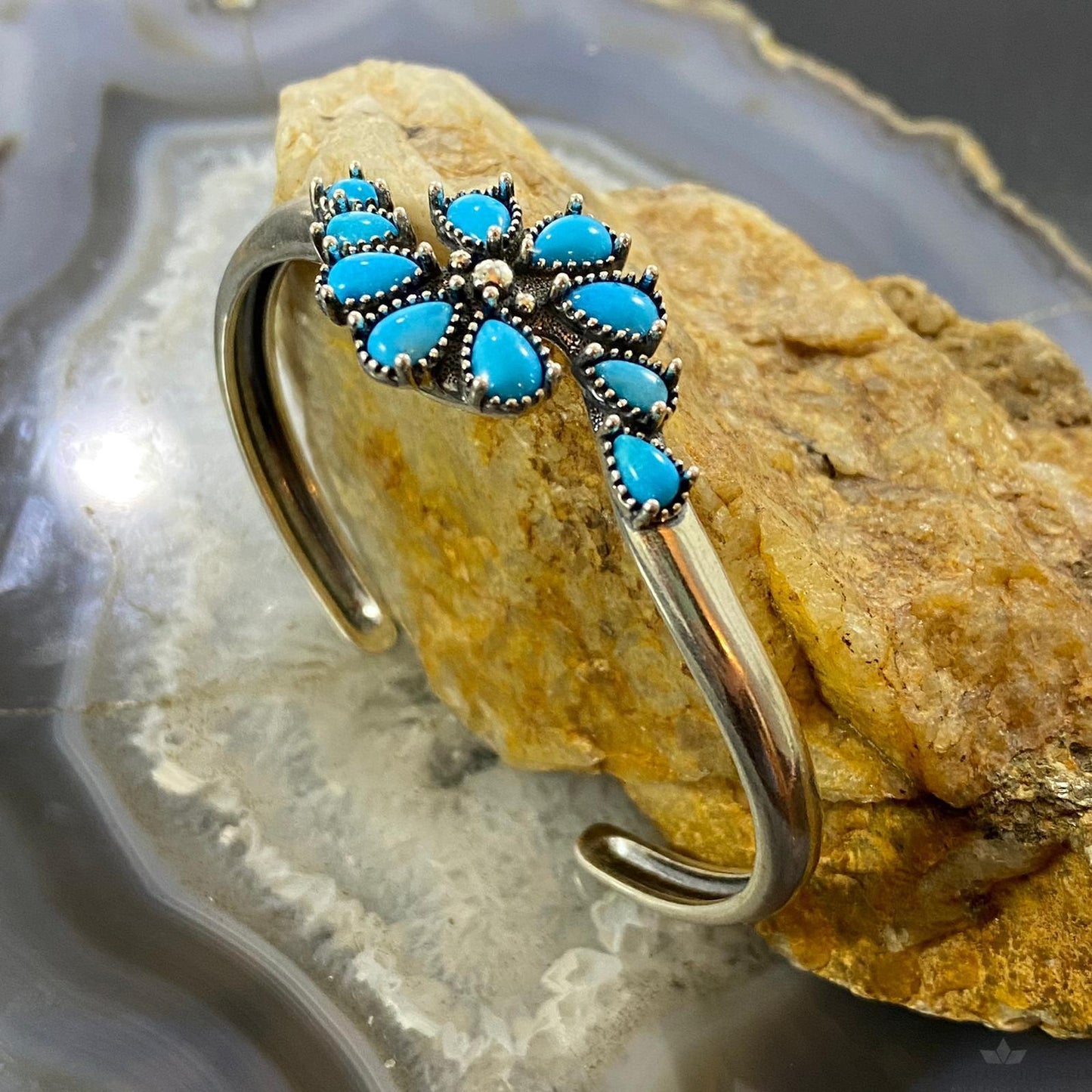 Carolyn Pollack Vintage Southwestern Style Sterling Silver Turquoise Cluster Bracelet For Women