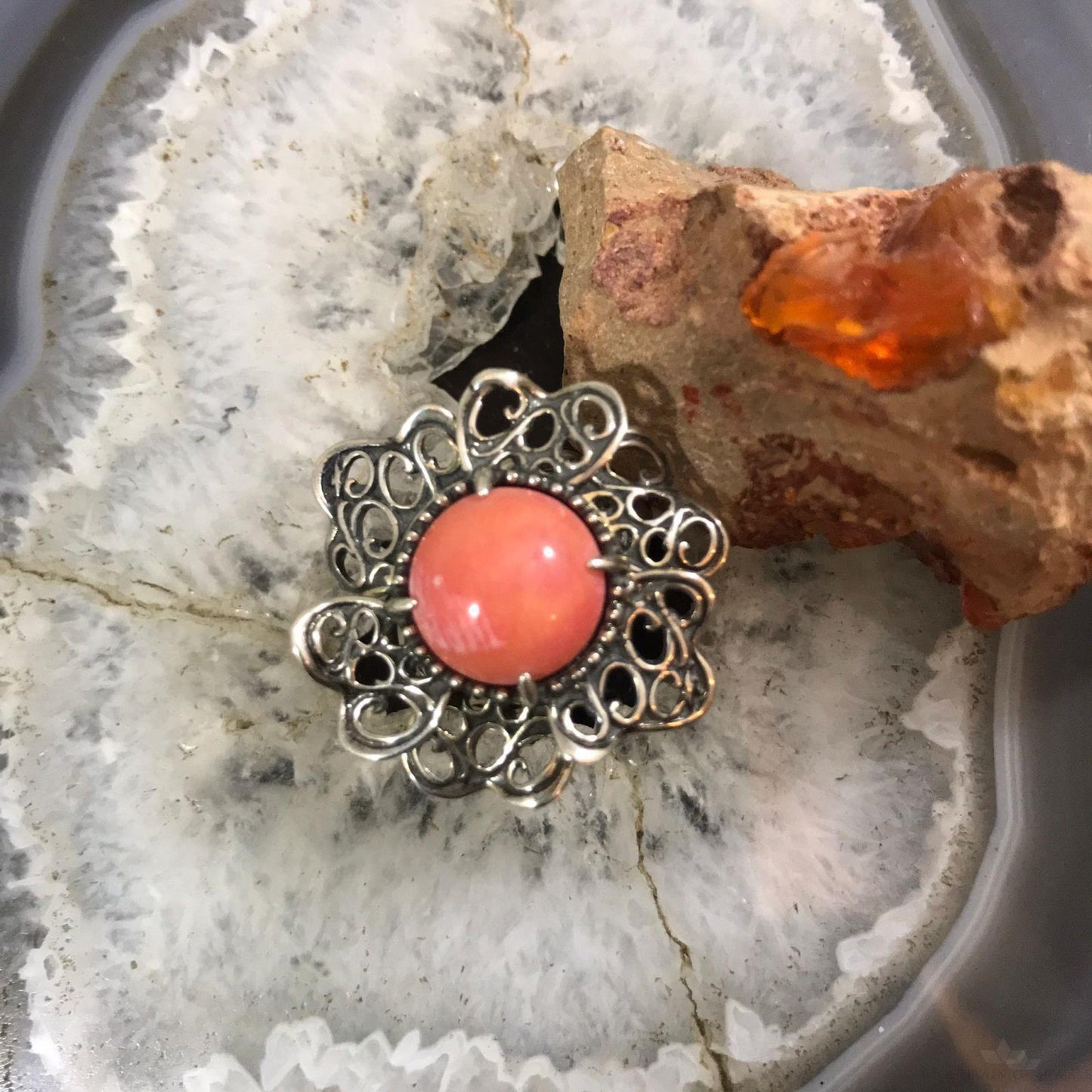 Carolyn Pollack Sterling Silver Oval Pink Coral Decorated Ring Size 7 For Women