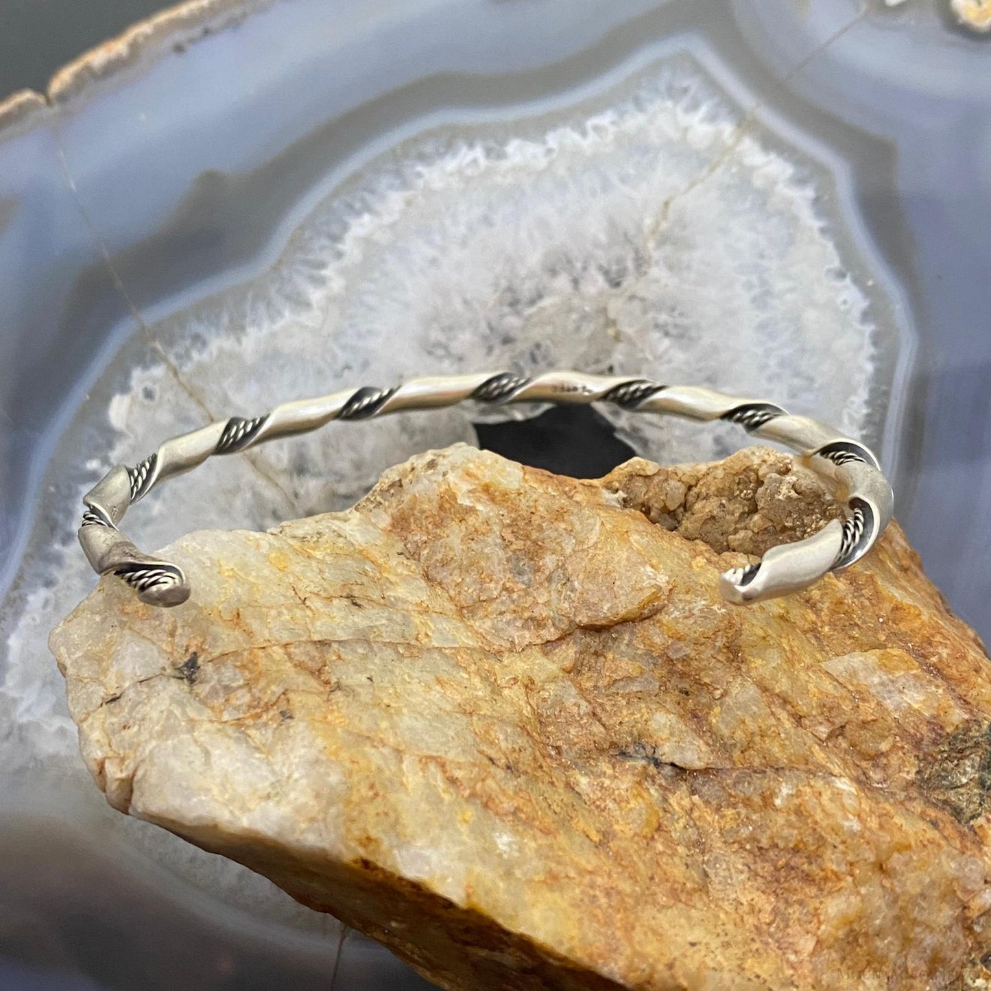 Vintage Native American Sterling Silver Intertwined Coil Unisex Bracelet