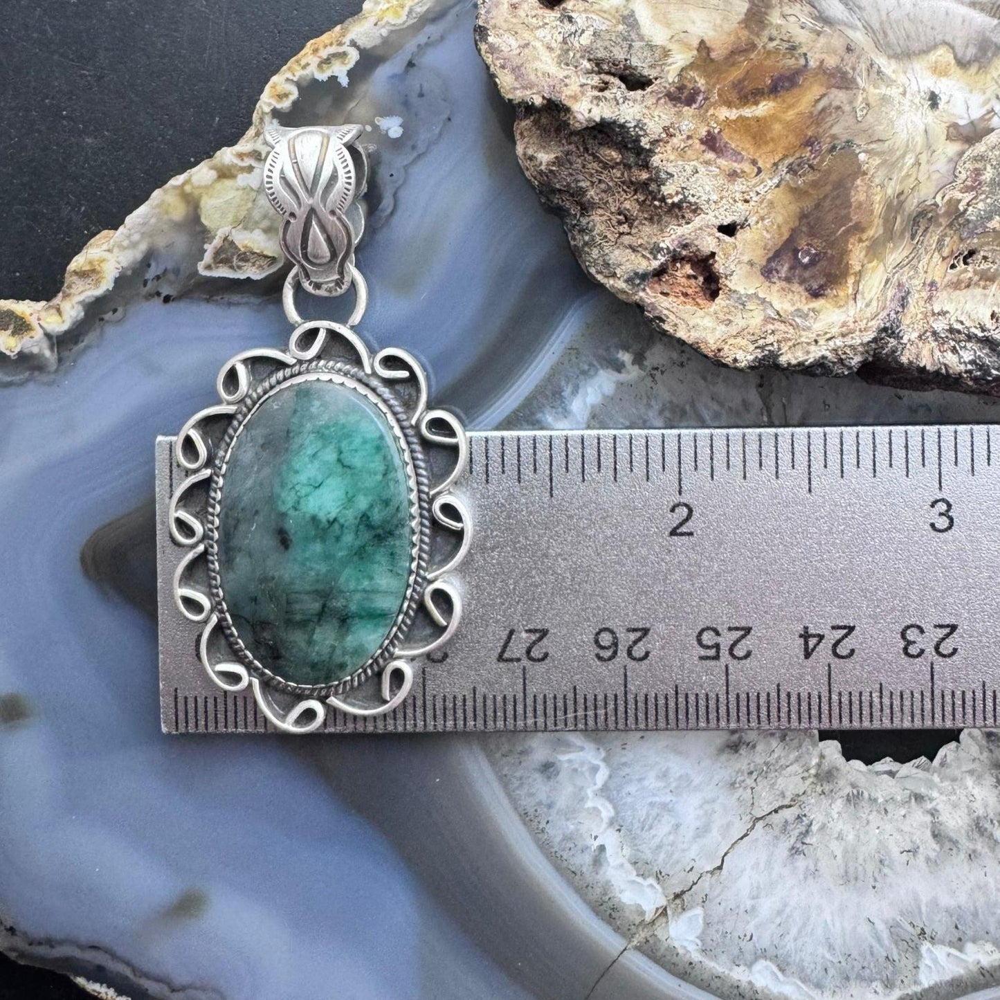 Sterling Silver Southwestern Style Oval Emerald Decorated Pendant For Women