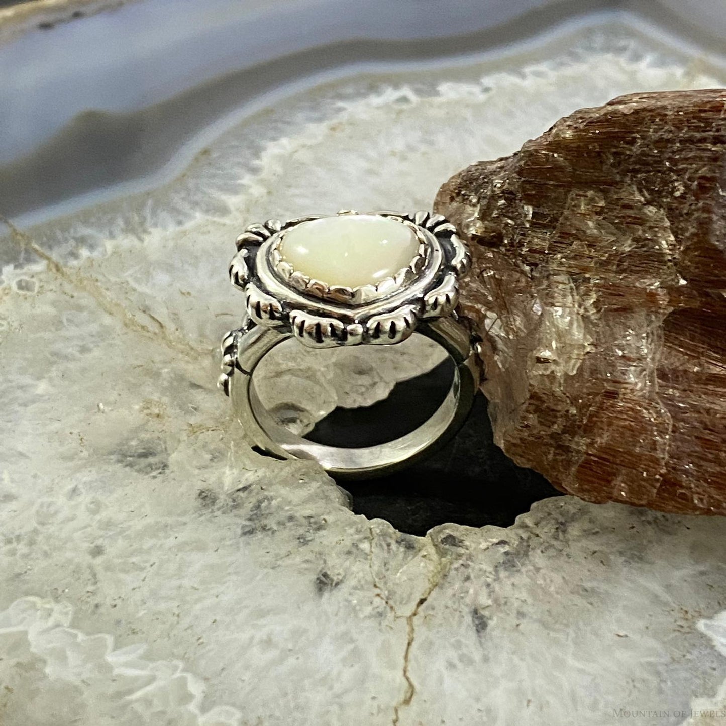 Carolyn Pollack Southwestern Style Silver Mother of Pearl Heart Ring For Women