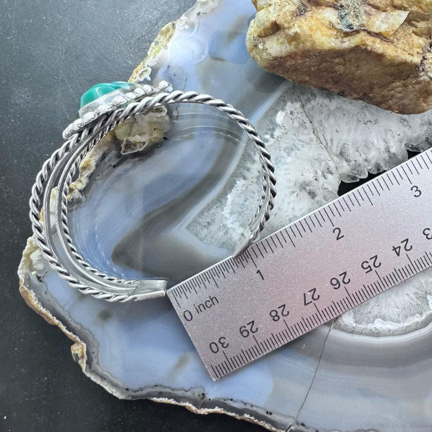 Vintage Mexican Sterling Silver Curved Tribal Mask Face Green Onyx Bracelet For Women