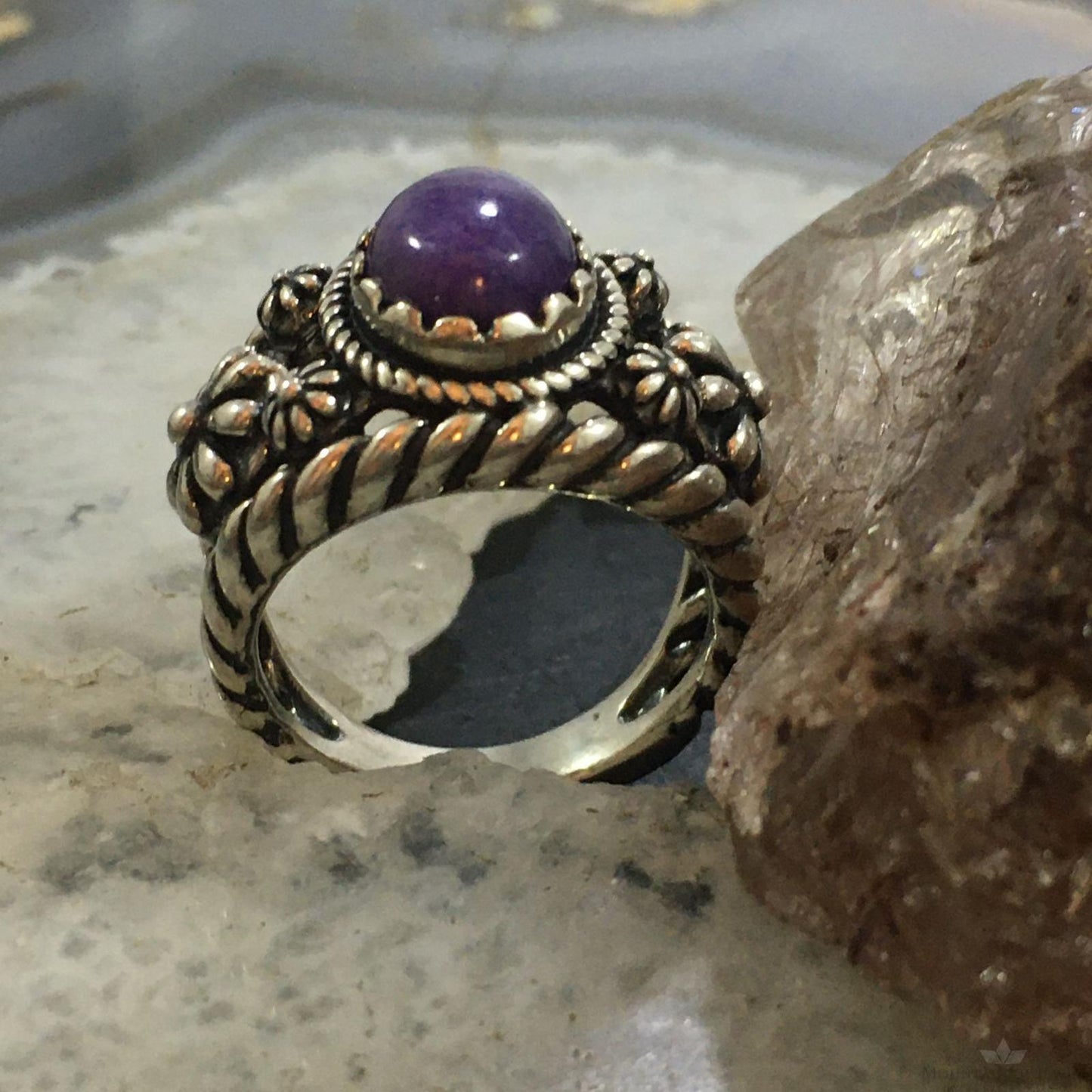 Carolyn Pollack Vintage Southwestern Style Sterling Silver Oval Charoite Decorated Ring For Women