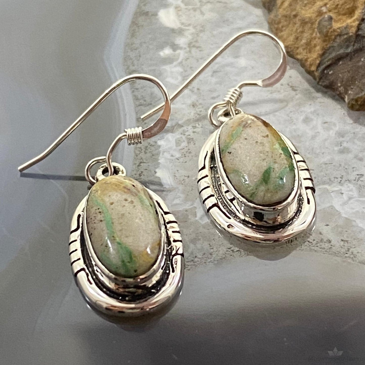 Native American Sterling Silver Oval Ribbon Boulder Turquoise Dangle Earrings