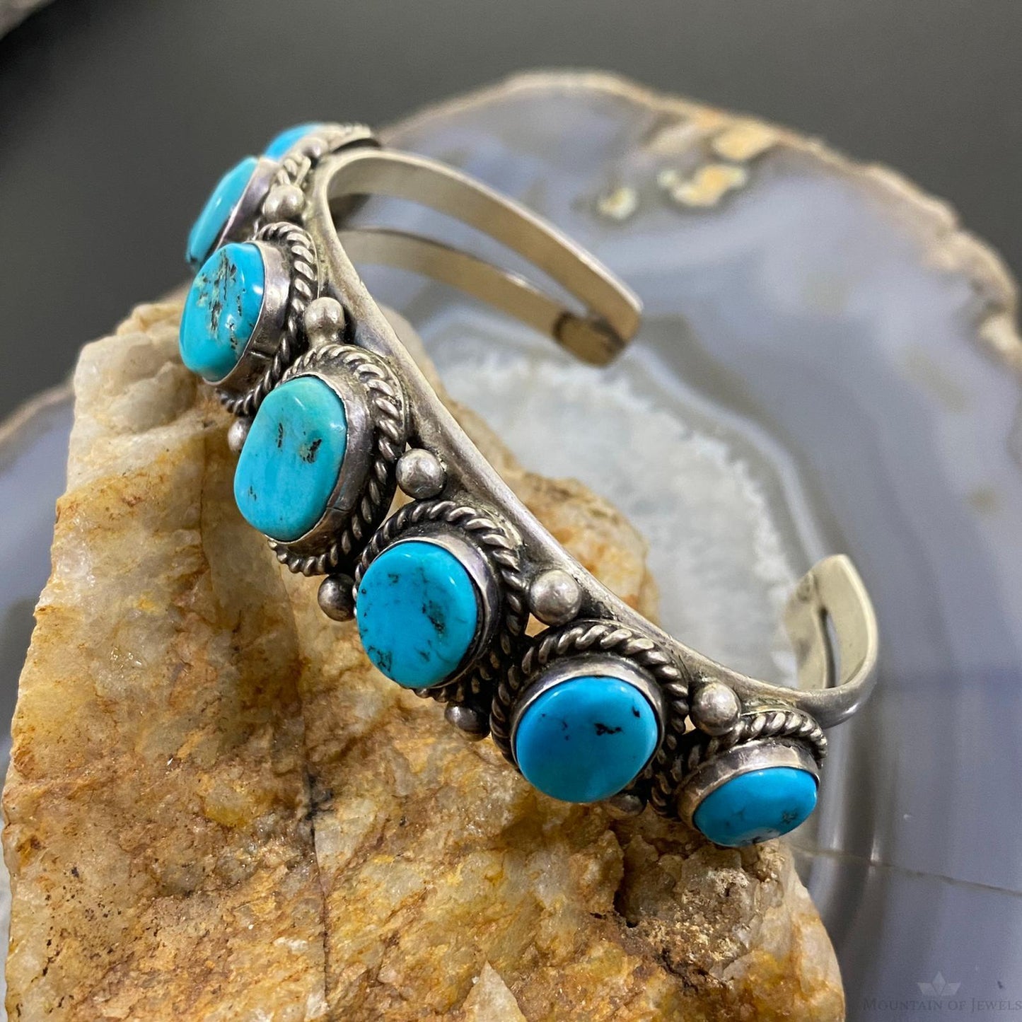 Vintage Native American Sterling Silver Single Row Graduated Turquoise Bracelet