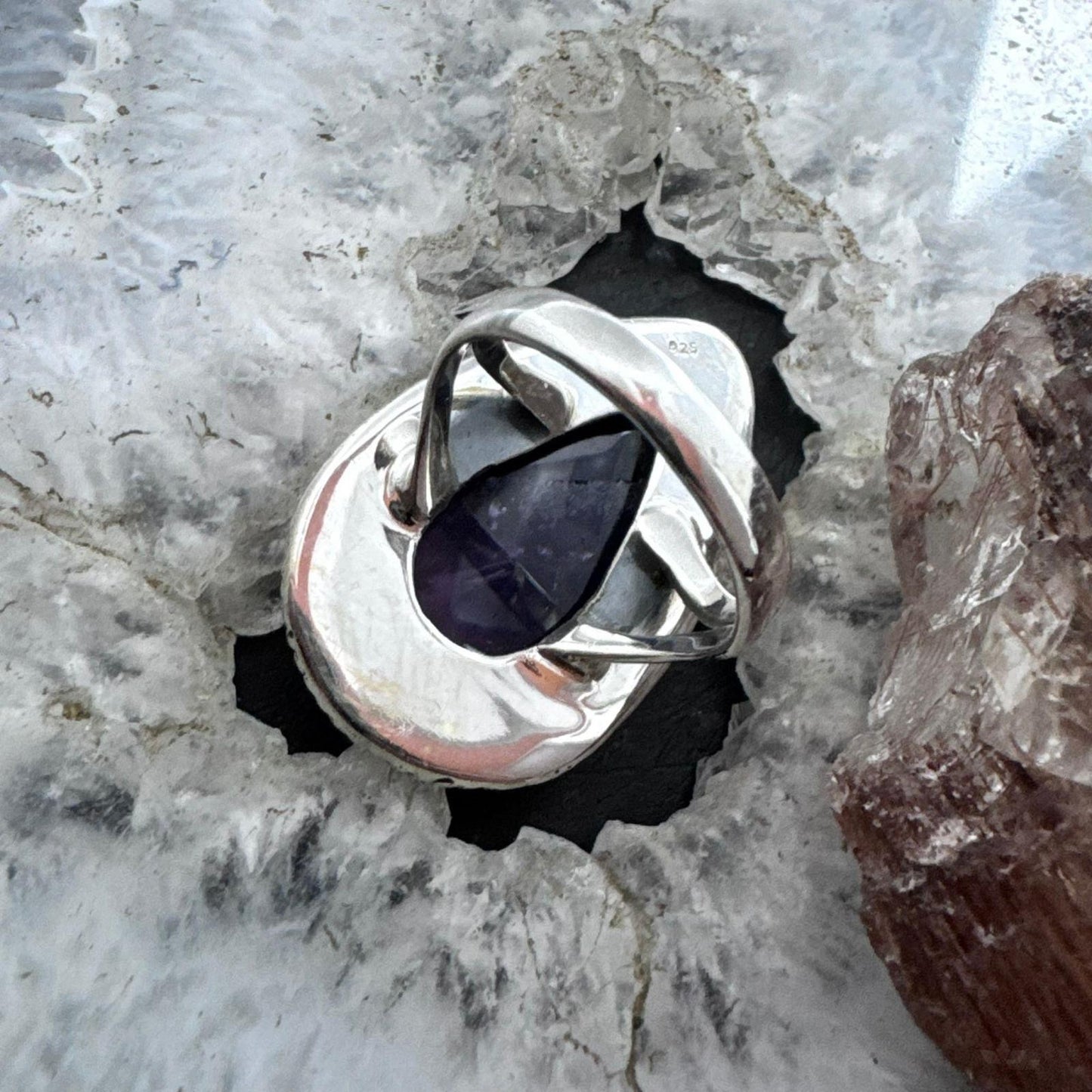Sterling Silver Southwestern Style Teardrop Amethyst Decorated Ring Size 7 For Women