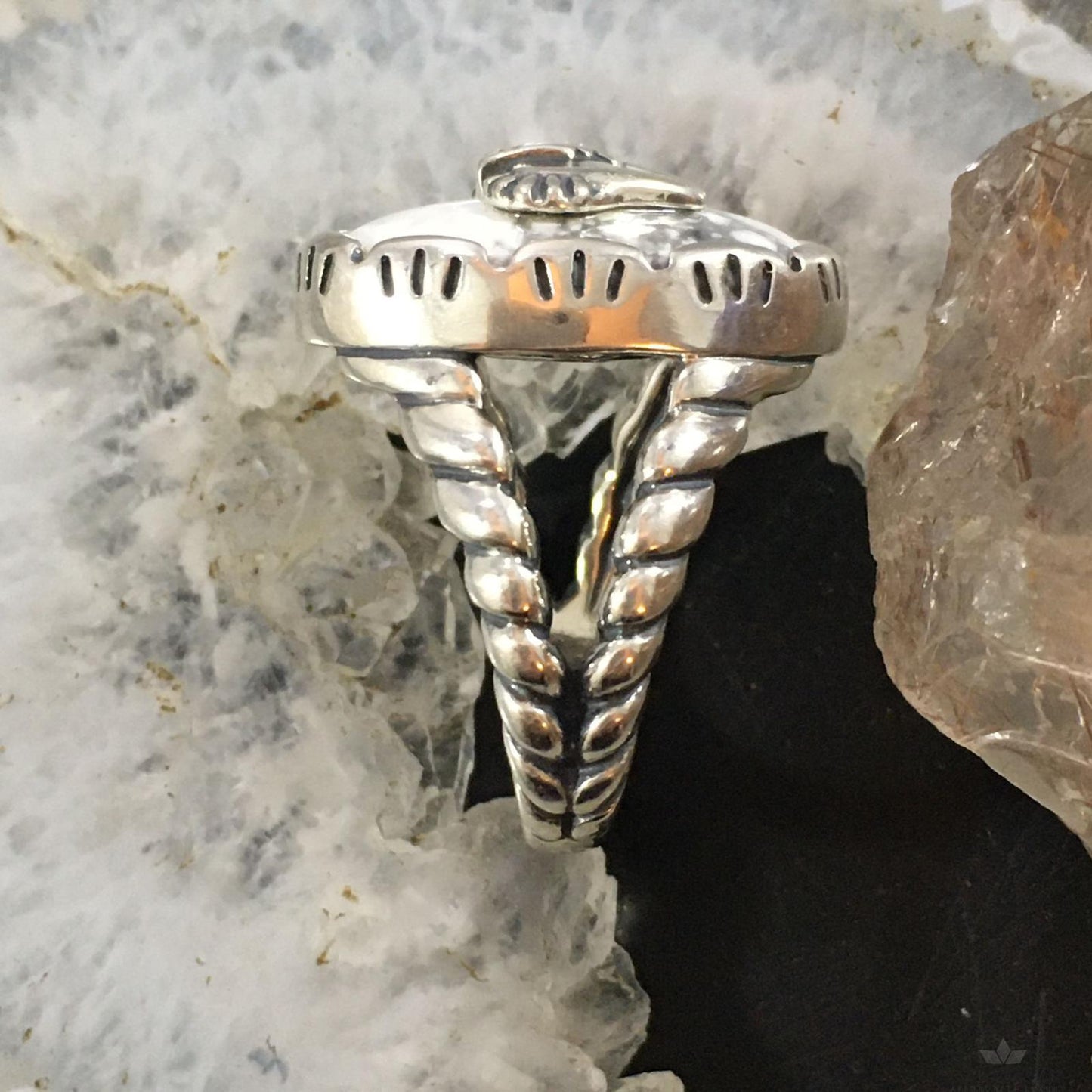 Carolyn Pollack Southwestern Style Sterling Silver Oval Howlite w/Spirit Horse Ring For Women