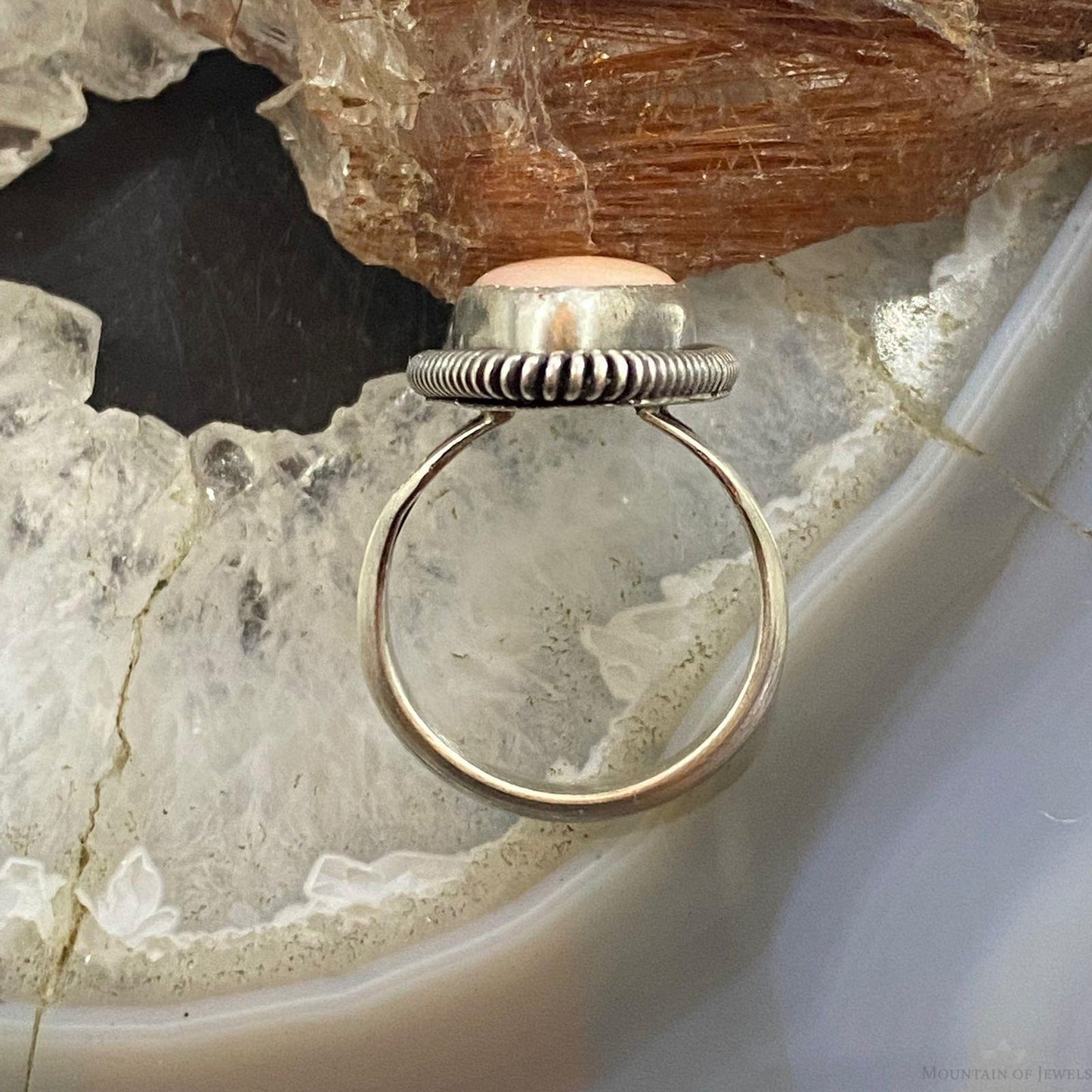 Native American Sterling Silver Teardrop Pink Conch Shell Ring Size 6.25